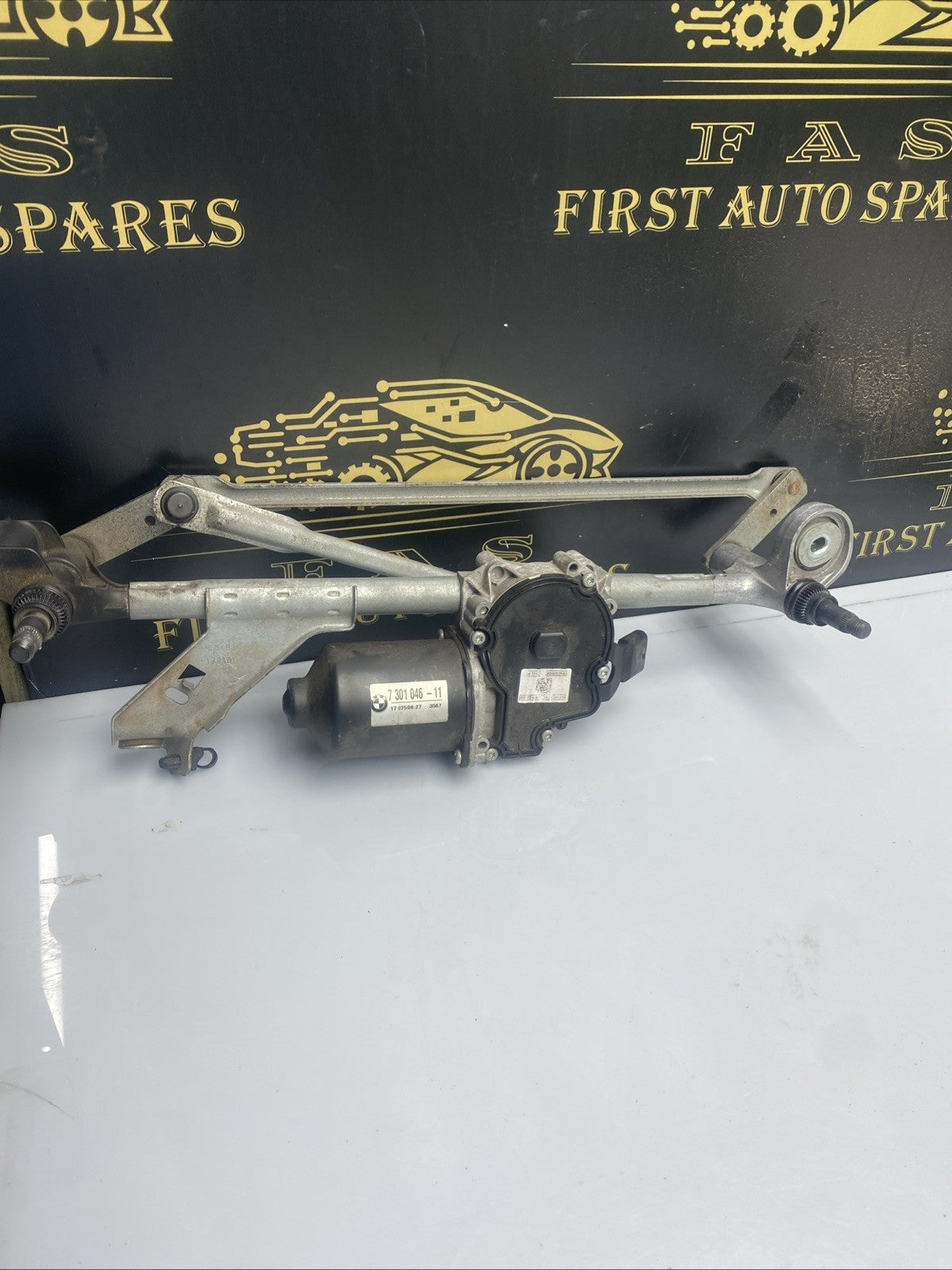 BMW SERIES 2  F45 2014-2021 WIPER MOTOR & LINKAGE 7301046-11