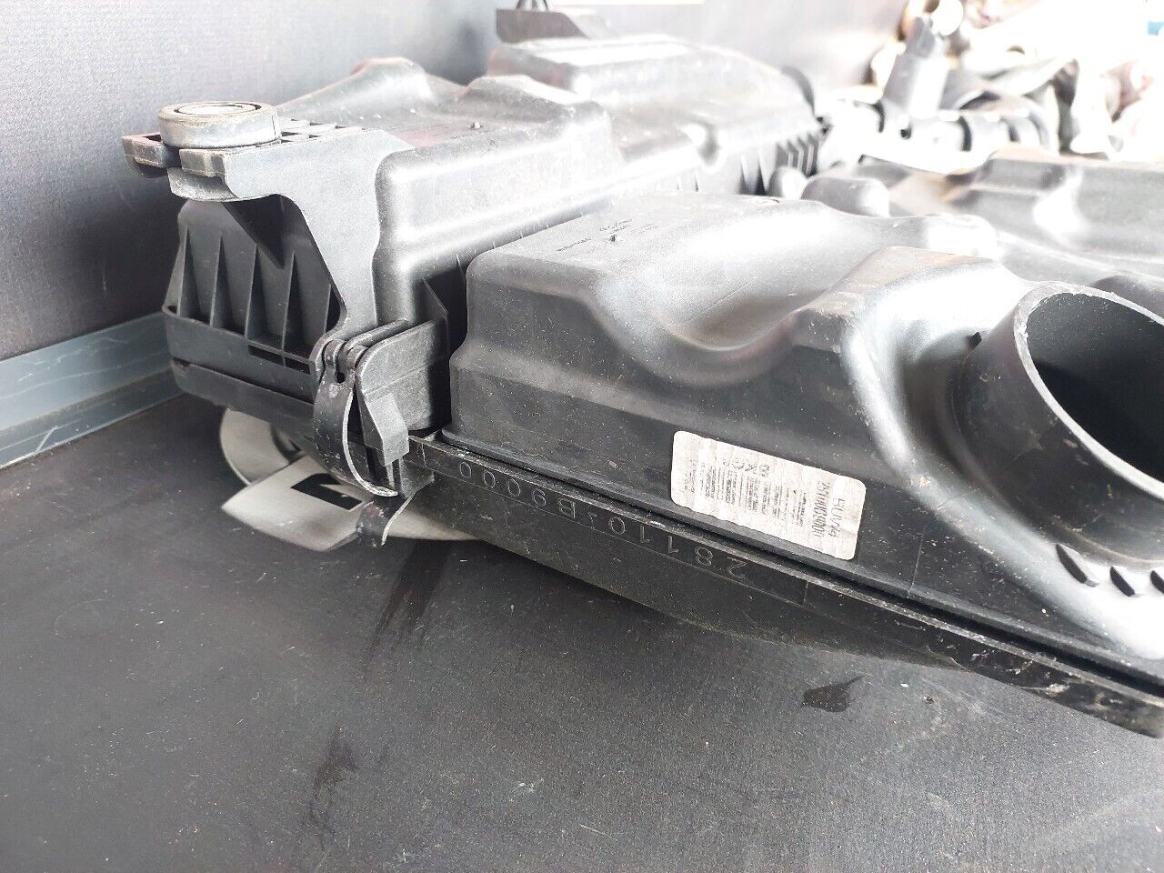 HYUNDAI i10 AIR FILTER BOX 2016