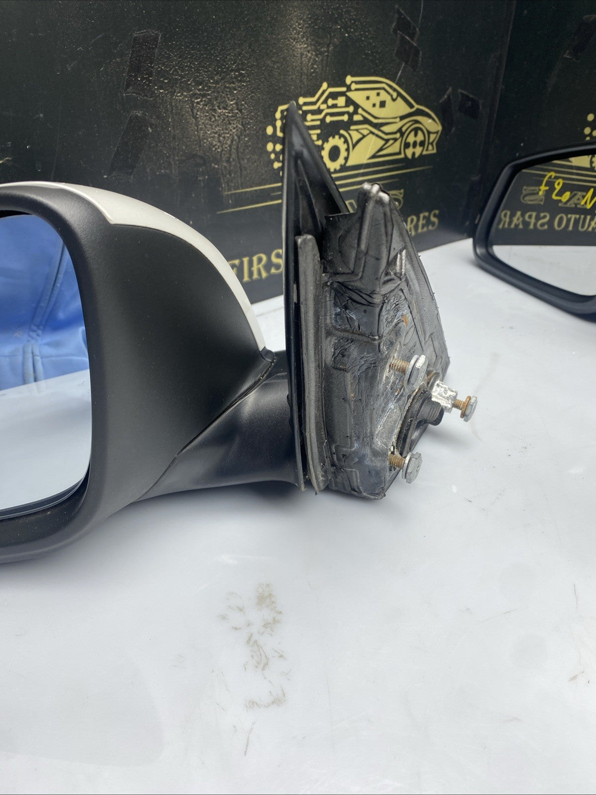 BMW F30 F31 Left Wing Mirror Color Code 300 Passenger Side 6 Pins