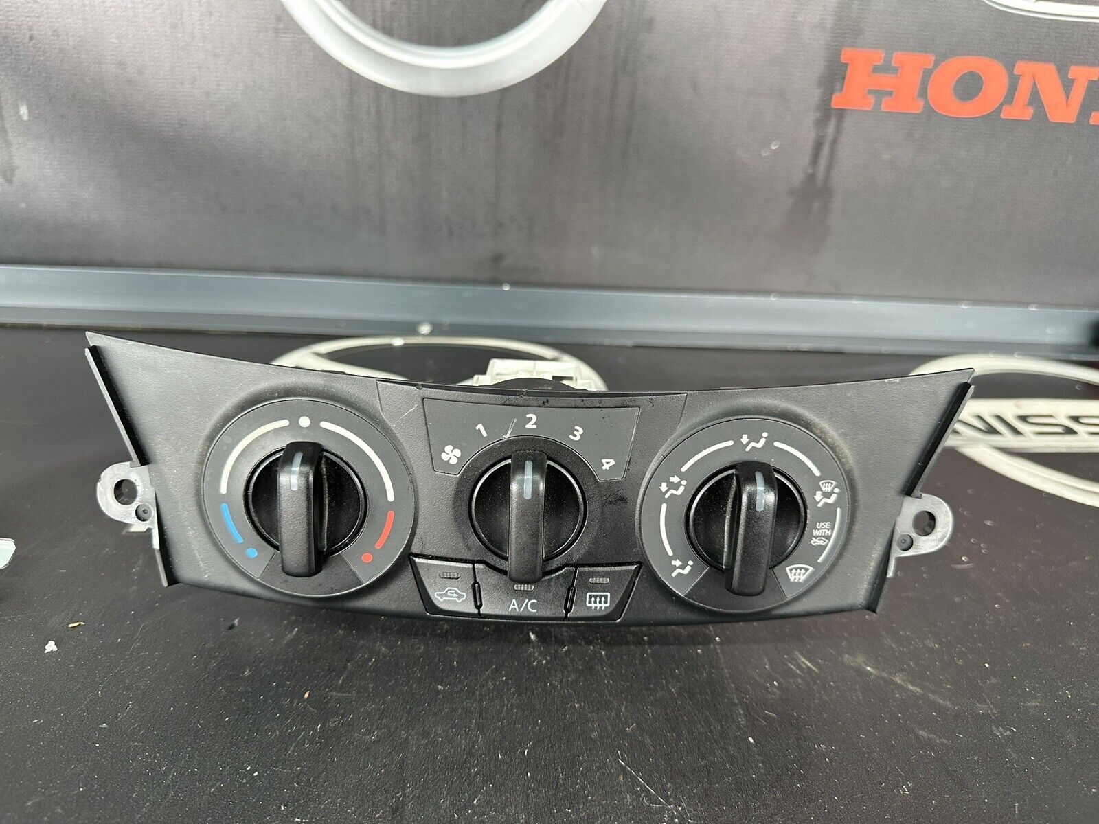 SUZUKI SWIFT A/C Heater Control Panel 2015