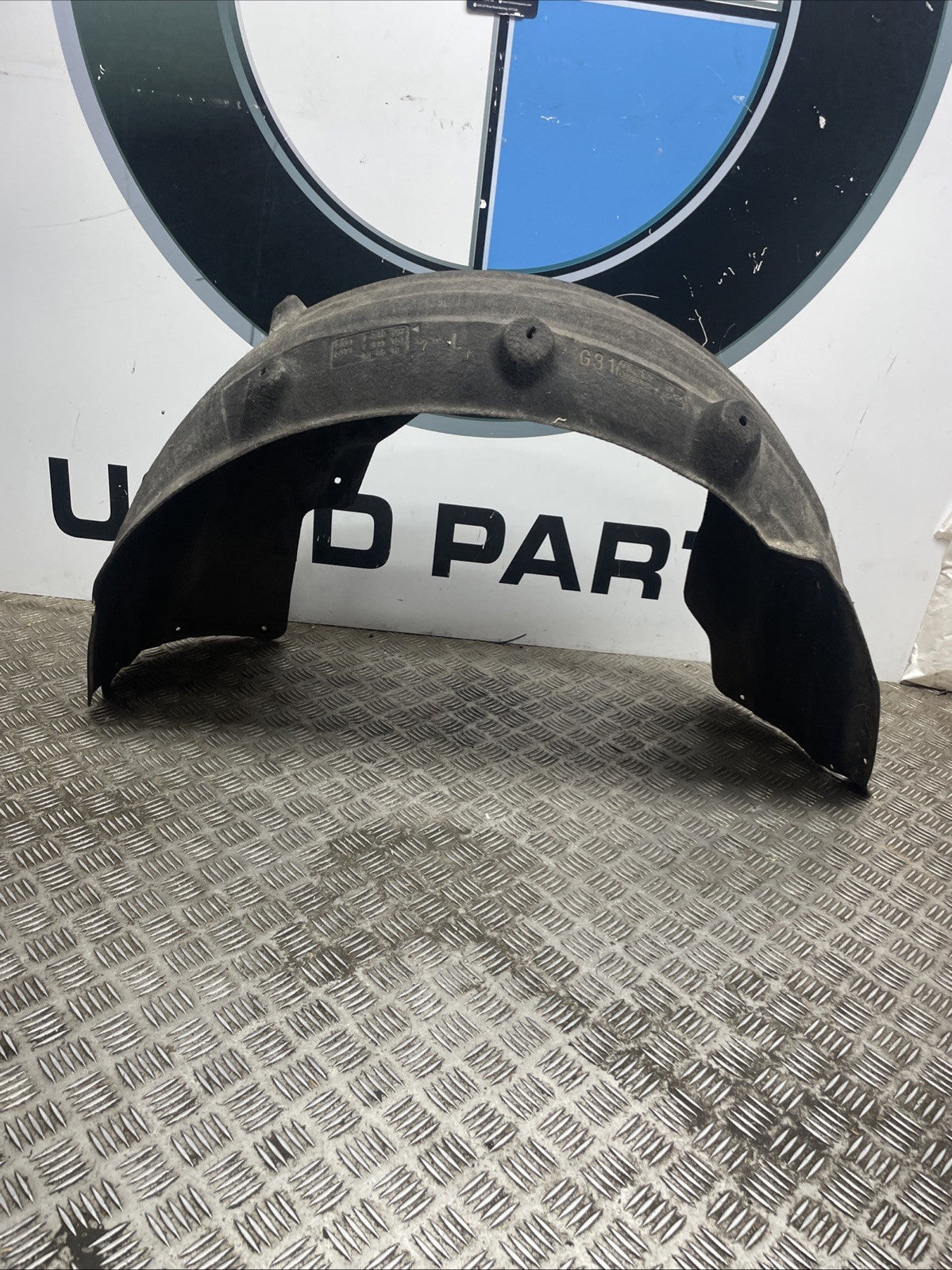 BMW G31 5 Series Touring Passenger Side Left Rear Wheel Arch Liner 7340797