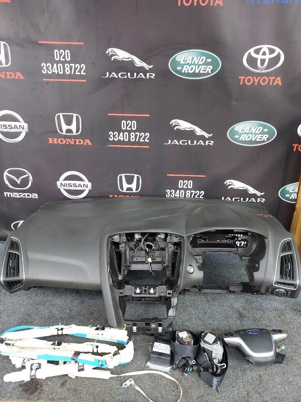 FORD FOCUS DASHBOARD SEAT BELT & AIRBAG KIT COMPLETE 2012