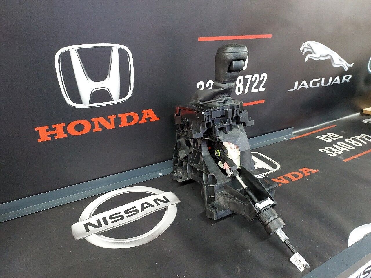 TOYOTA YARIS HYBRID AUTOMATIC GEAR SELECTOR 2021