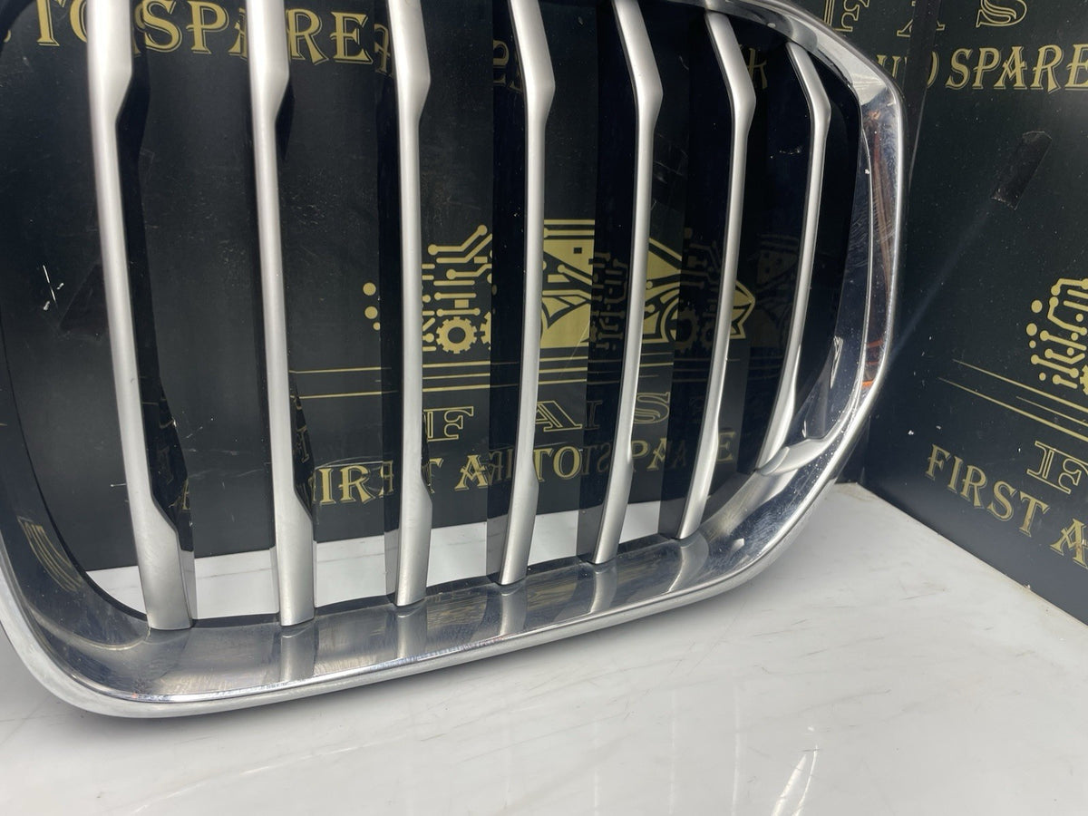 BMW G05 X5 2017-2023 Front Grille Kidney Grill Chrome Silver Genuine 7454887