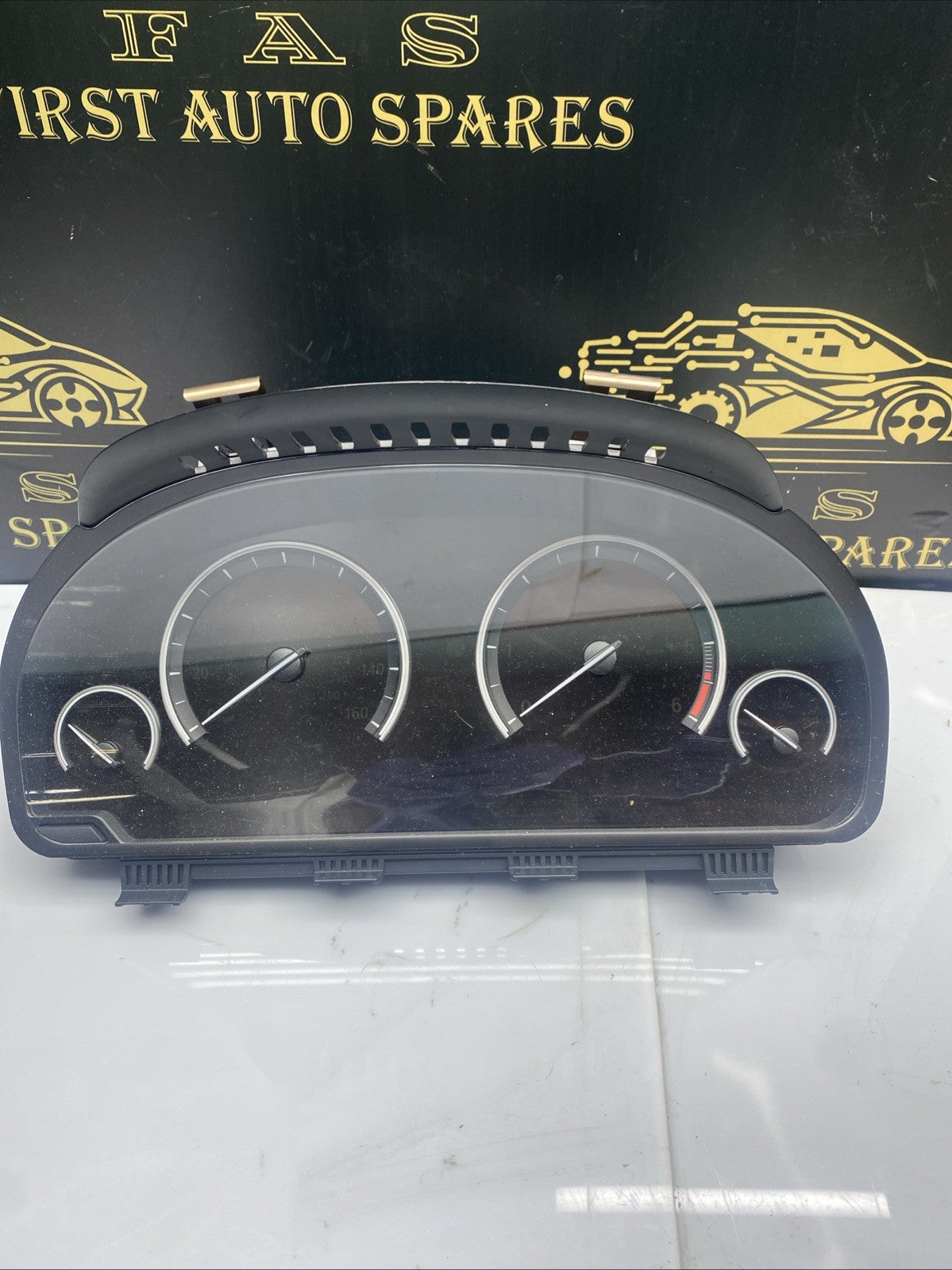 BMW 5 SERIES F10 F01 F11 F07 SPEEDOMETER CLOCK CLUSTER 6805246