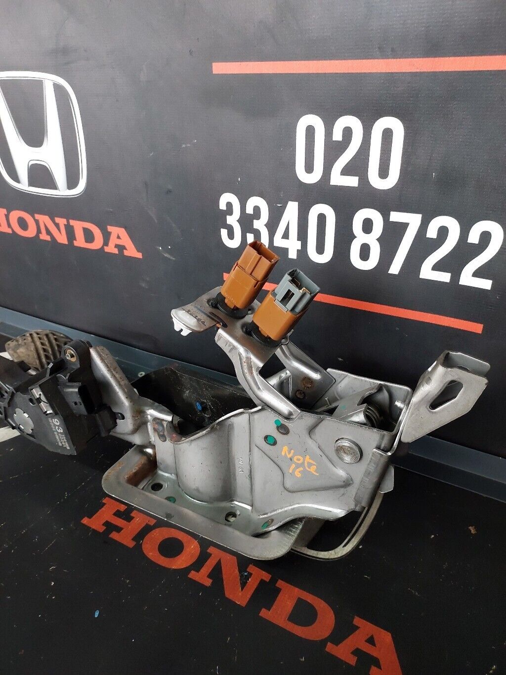 NISSAN NOTE 2016 ACCELERATOR & BRAKE PEDAL COMBINATION