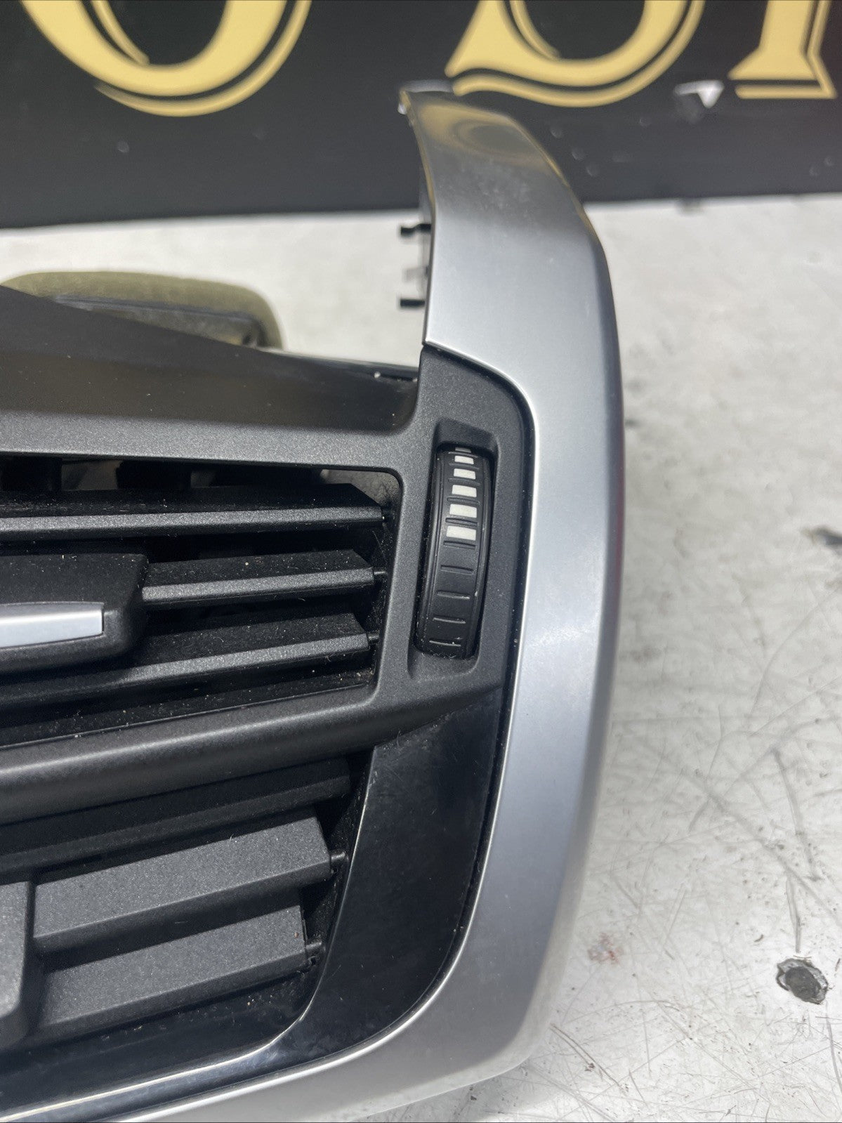 BMW X5 F15 2015 Left Front Dashboard Side Air Vent Grill Trim 925292711 MUI8364