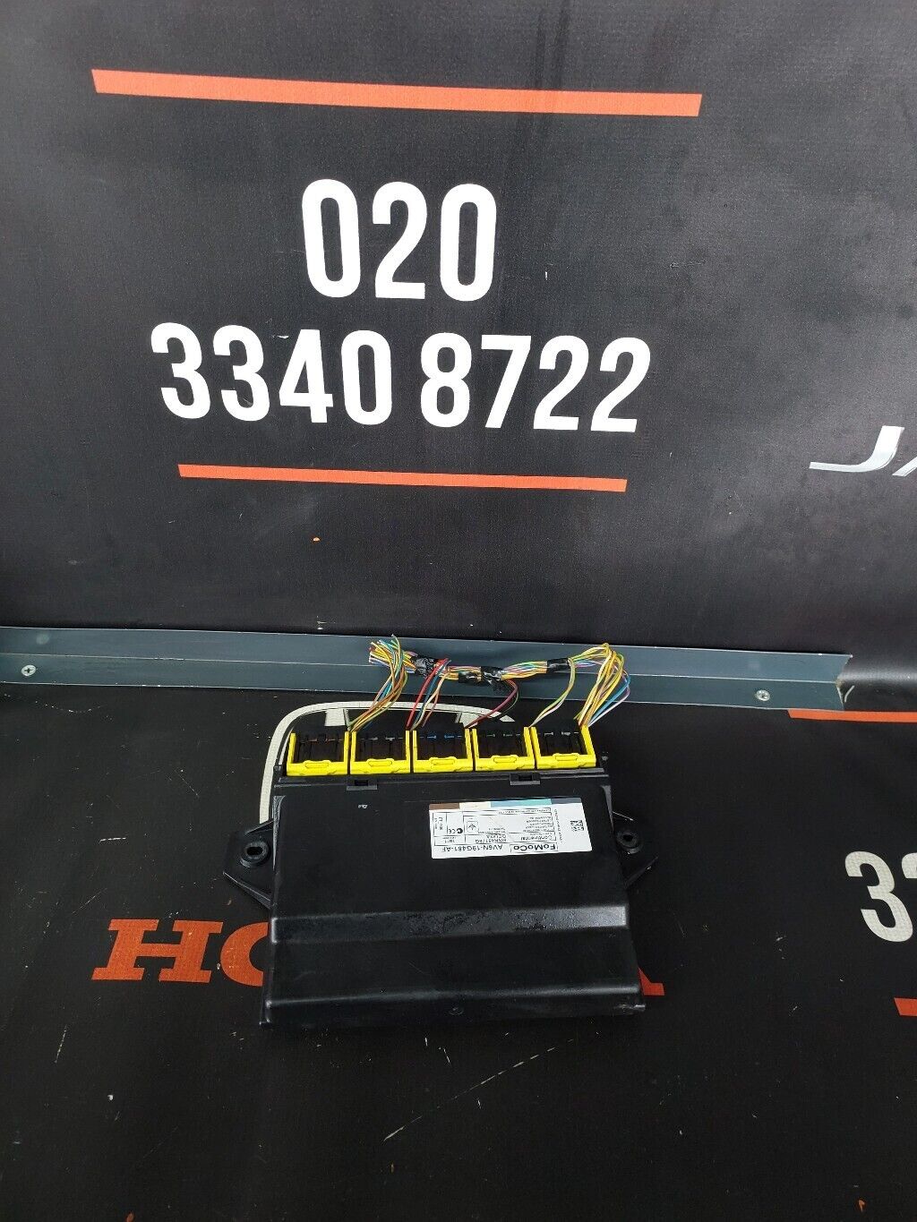 FORD FOCUS 2012 CENTRAL LOCKING CONTROL MODULE ECU AV6N19G481AF
