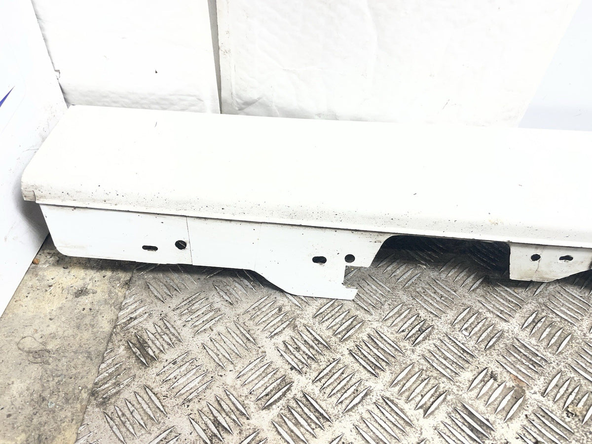 BMW 1 SERIES SIDE SKIRT PASSENGER LEFT F20 5DR 2011-2019