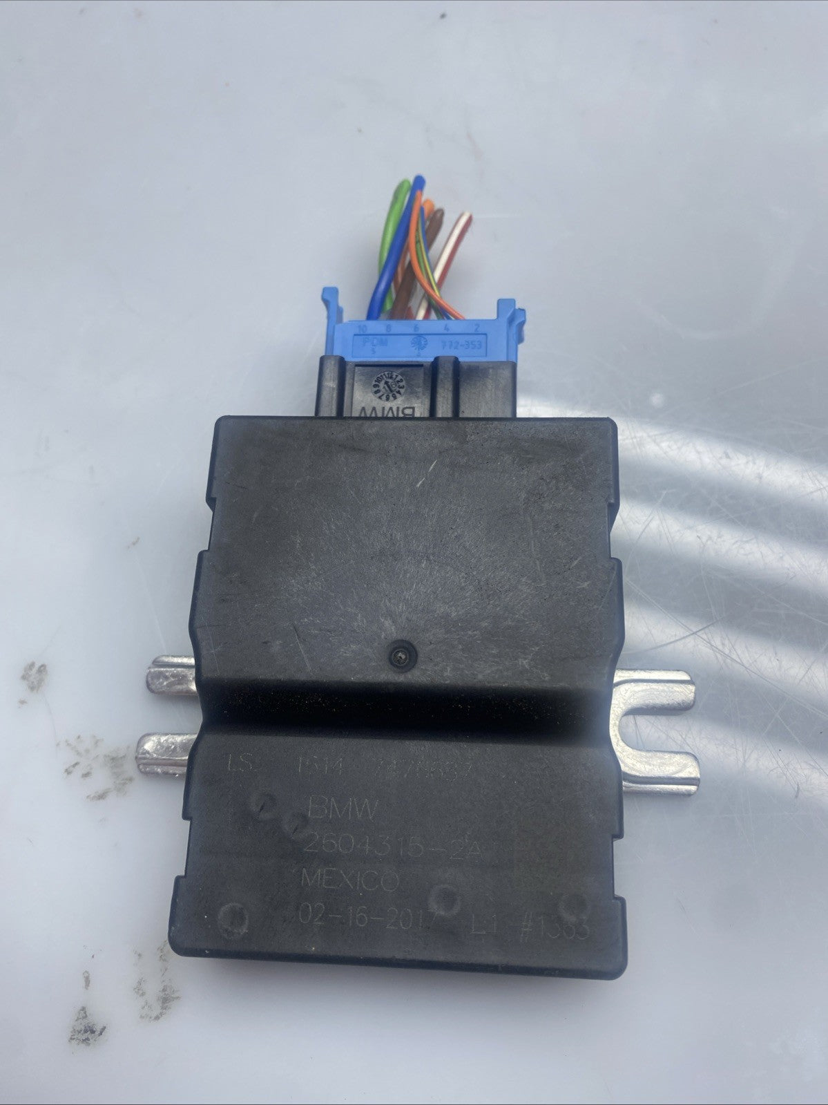 BMW 3 Series F30 15-18 Fuel Pump ECU Module 2604315