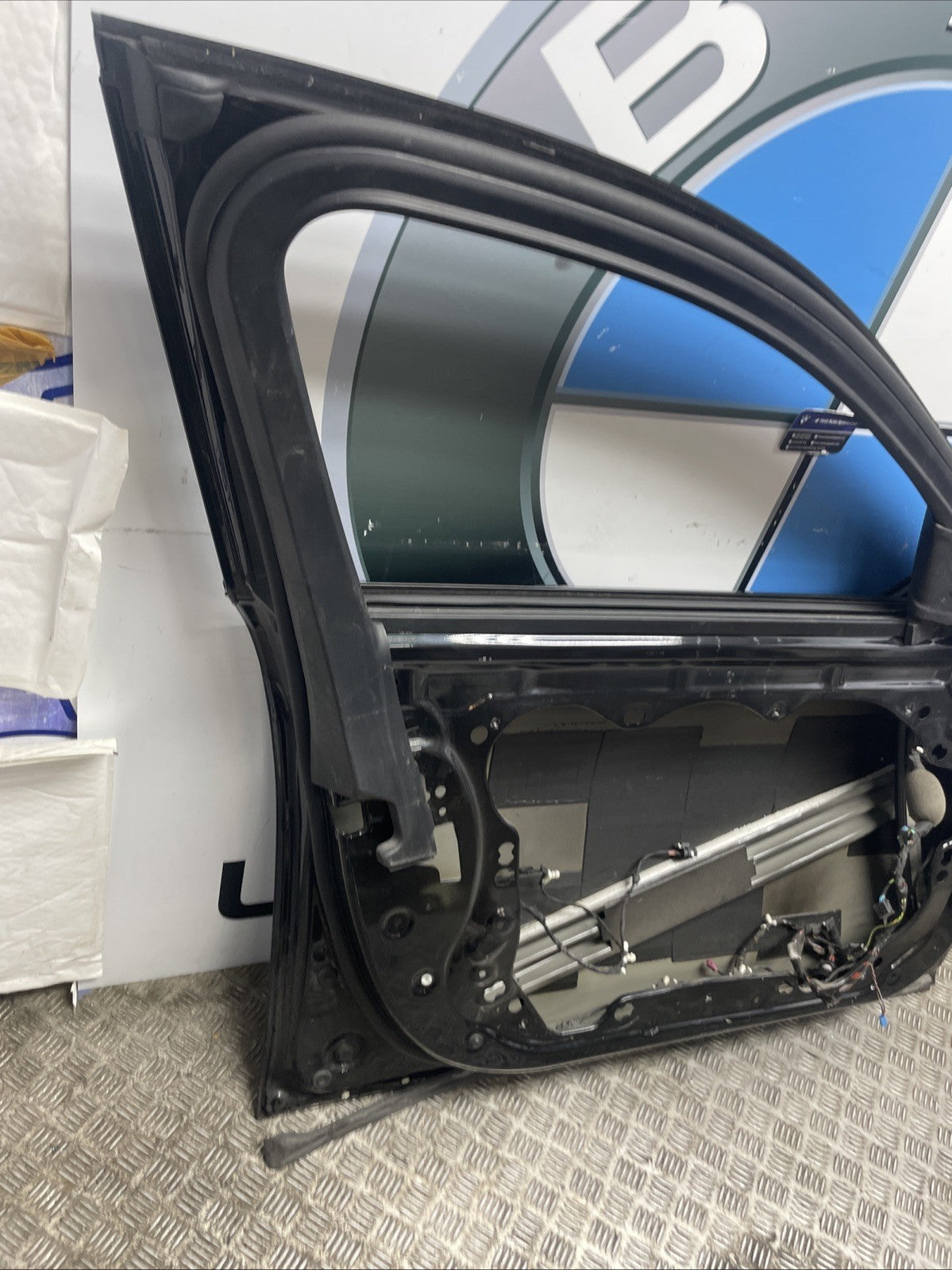 BMW 5  G30 DOOR FRONT LEFT PASSENGER SIDE 2020 SHELL