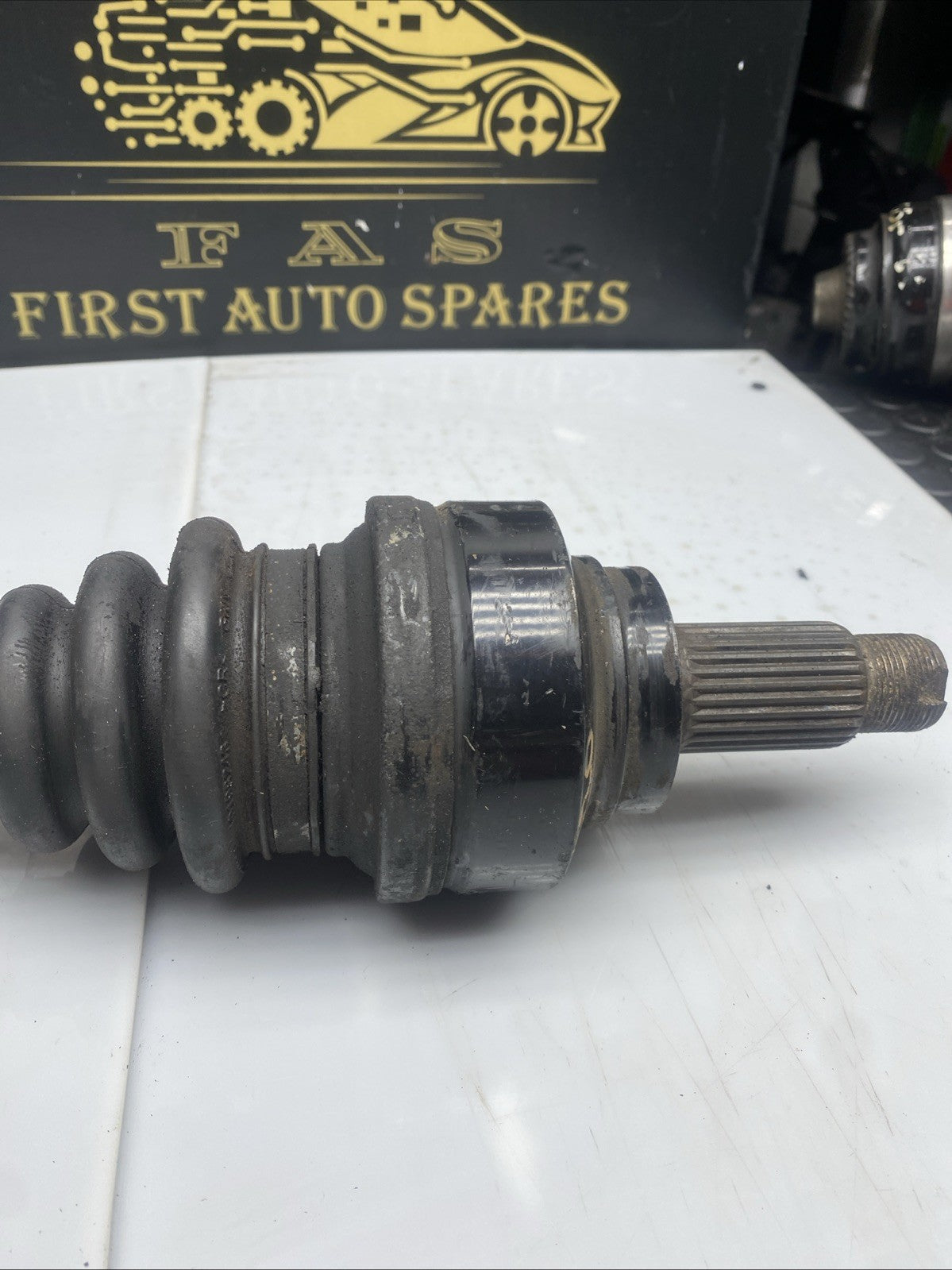BMW 1 2 3 4 SERIES F20 F30 F32 PASSENGER LEFT REAR N47 DIESEL DRIVESHAFT 7597681
