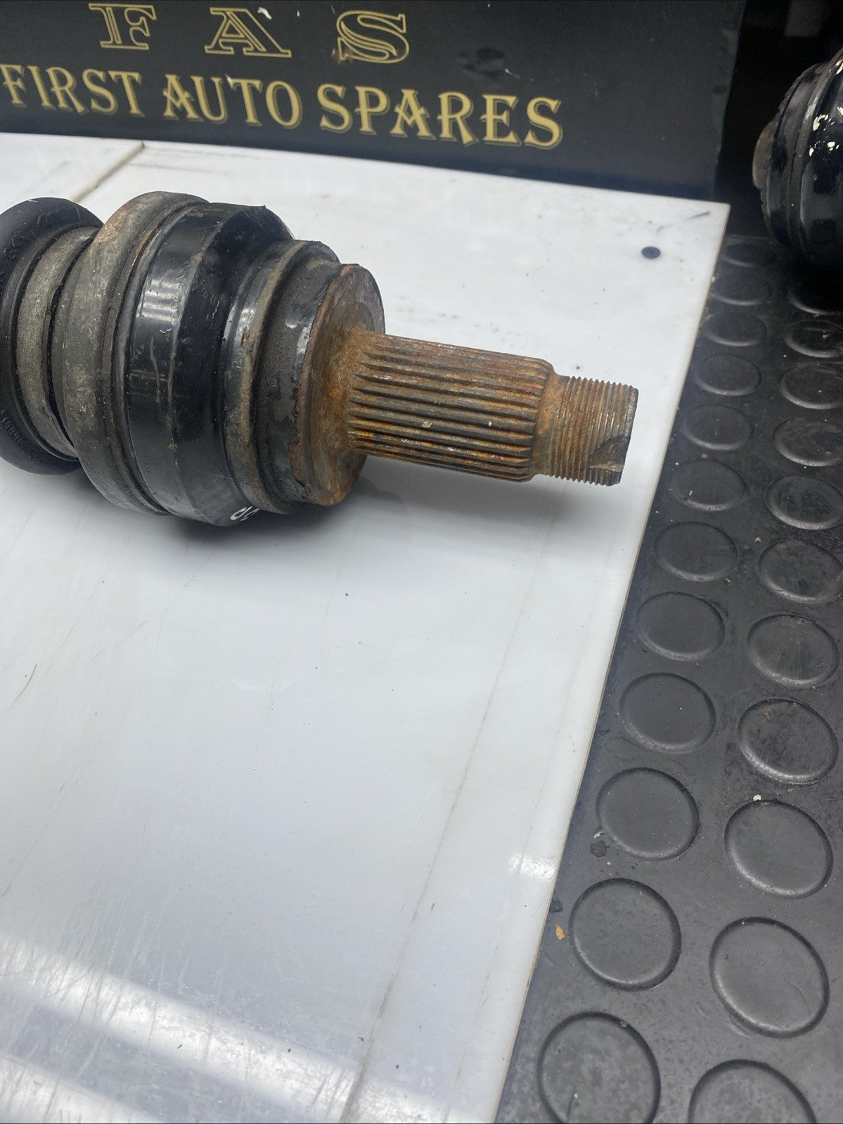 BMW X3 DRIVESHAFT F25 M SPORT 2010-2014 RIGHT REAR 2.0 DIESEL AUTOMATIC 7598042