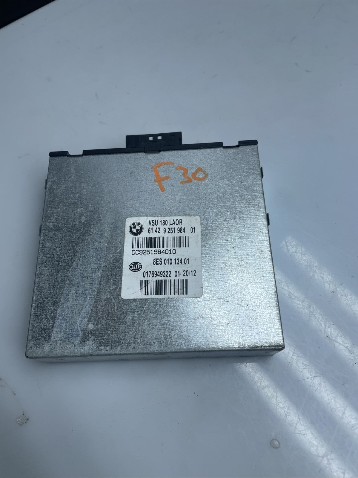 BMW VSU180 Voltage Converter ECU 1 3 5 6 Series F20 F21 F30 F10 F11 F12 9251984