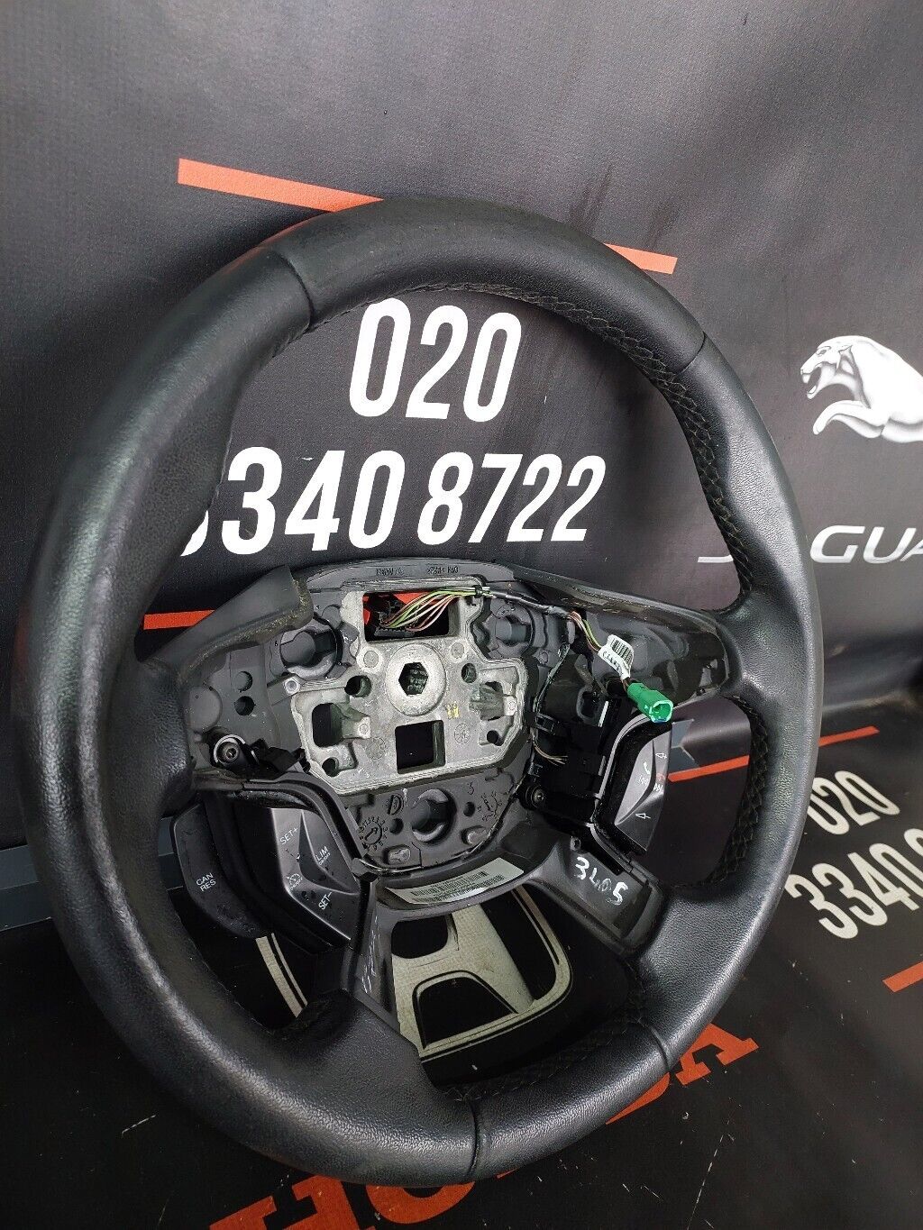 FORD FOCUS MULTIFUNCTIONAL STEERING WHEEL 2012