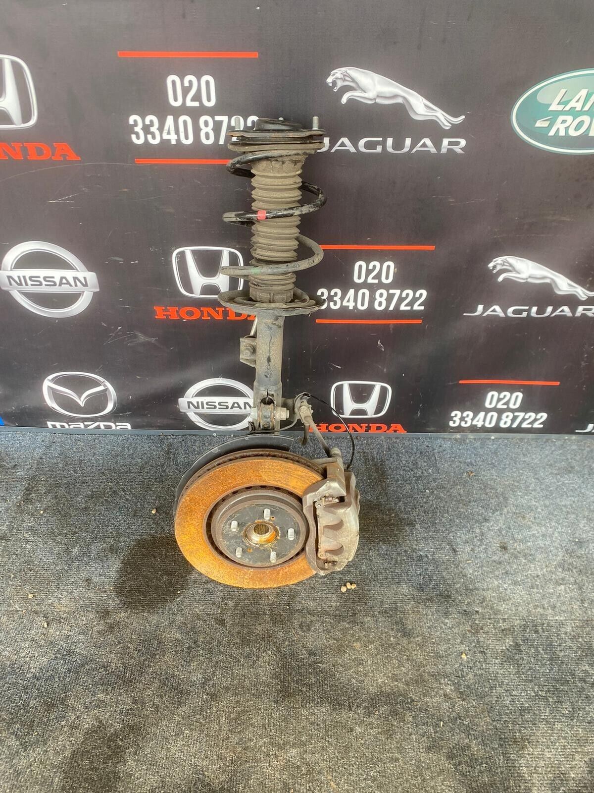 TOYOTA RAV 4 2022 HYBRID O/S RIGHT SUSPENSION LEG COMPLETE