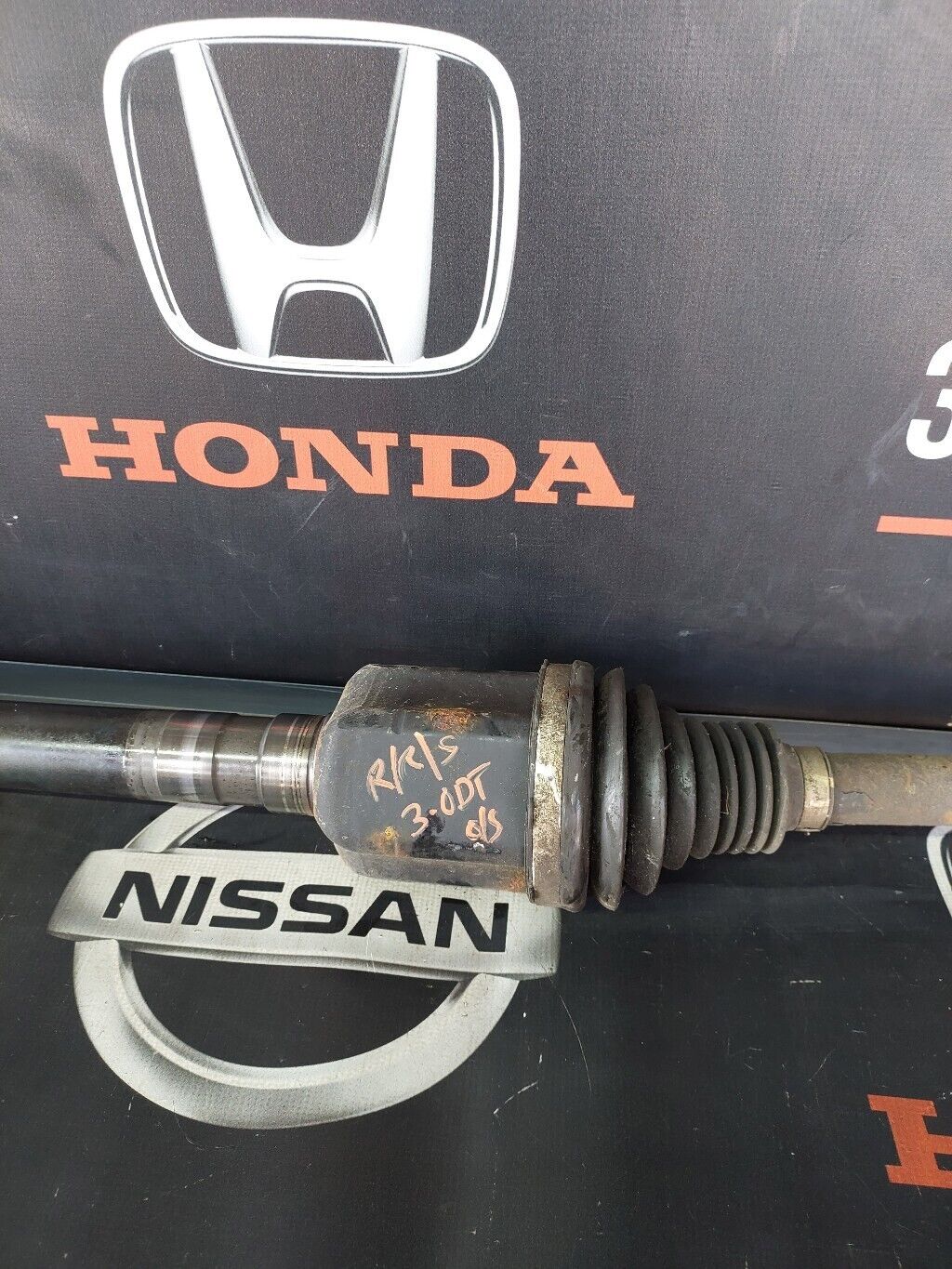 LAND ROVER RANGE ROVER SPORT 3.0 DIESEL O/S FRONT SUSPENSION 2017