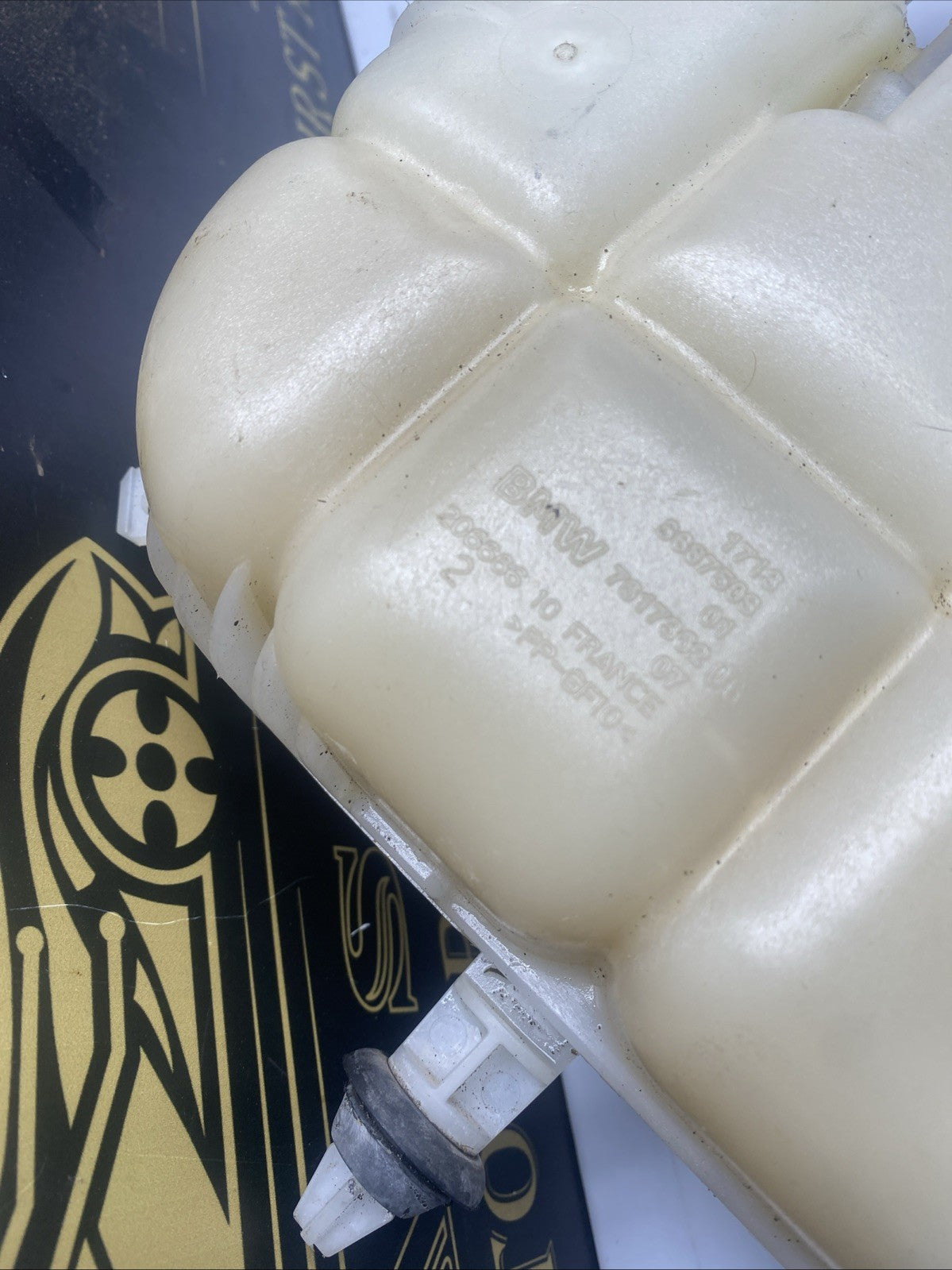 BMW 2 SERIES F45 F46 1.5 DIESEL B37 EXPANSION TANK OVERFLOW BOTTLE 8687503