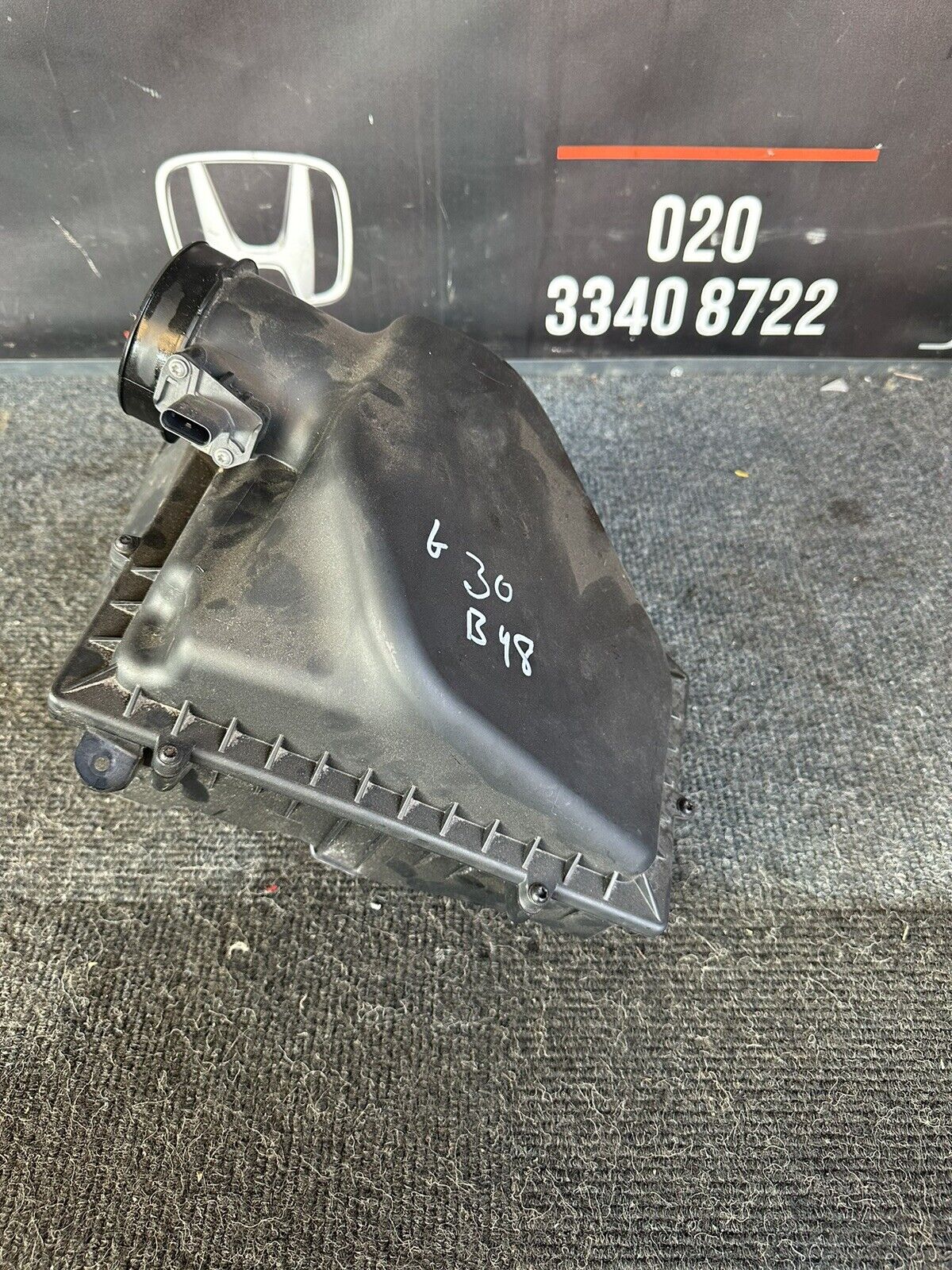 BMW 5 6 7 X3 X4 X5 X6 G30 G31 G11 G01 2015-2021 PETROL AIR FILTER BOX 8620473