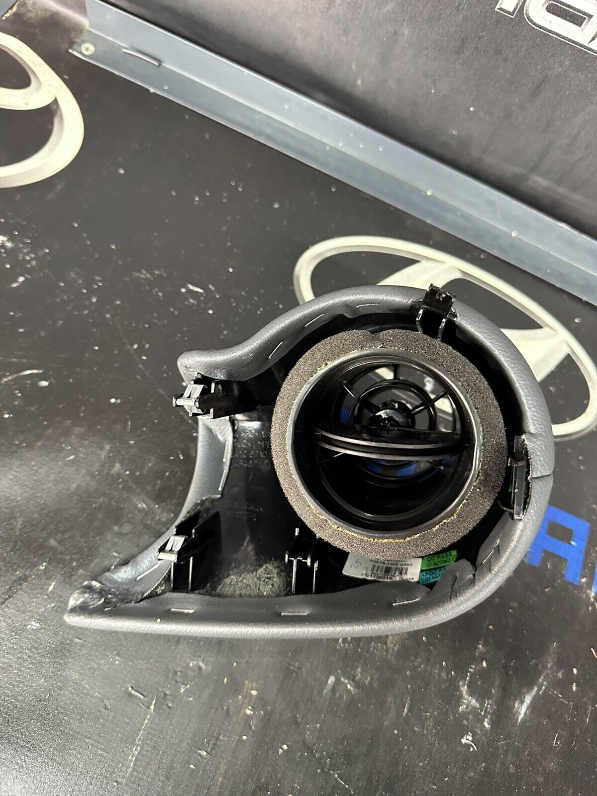 Nissan Juke Dashboard Side Air Vent Grill Left 2020 SUV 4/5dr (19-23) DIG-T 117