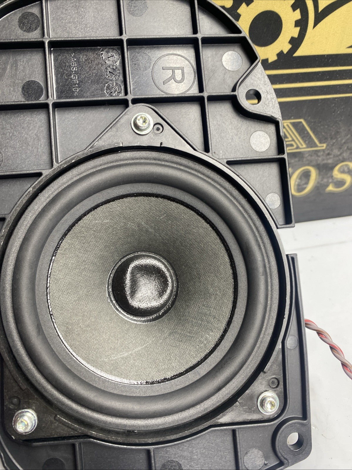 BMW 5 SERIES F10 F11 SOUND SPEAKER REAR RIGHT DRIVER DOOR 9289638 2014