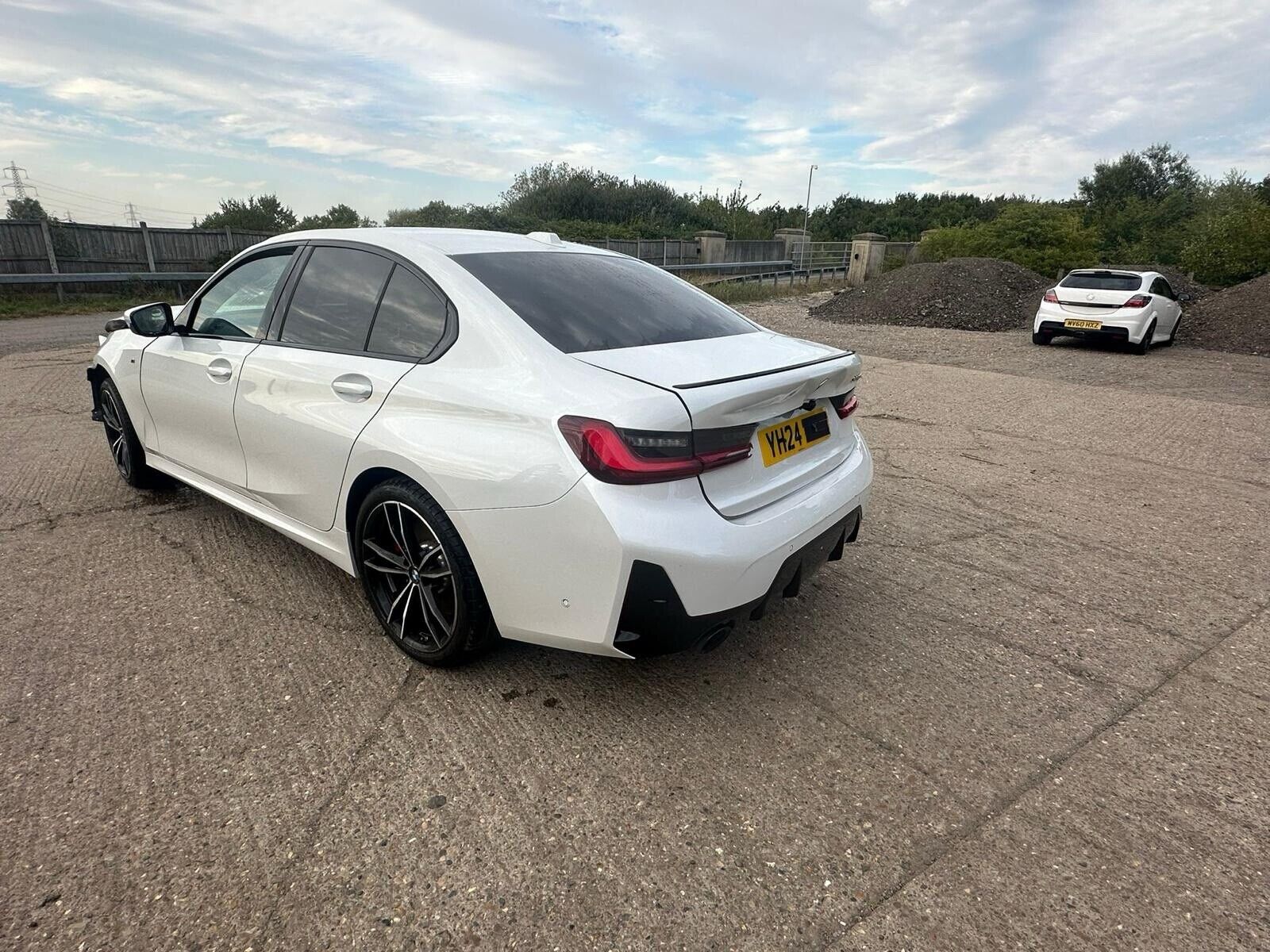 BMW 3 SERIES G20 M SPORT REAR BUMPER BLUE C31 DAMAGED