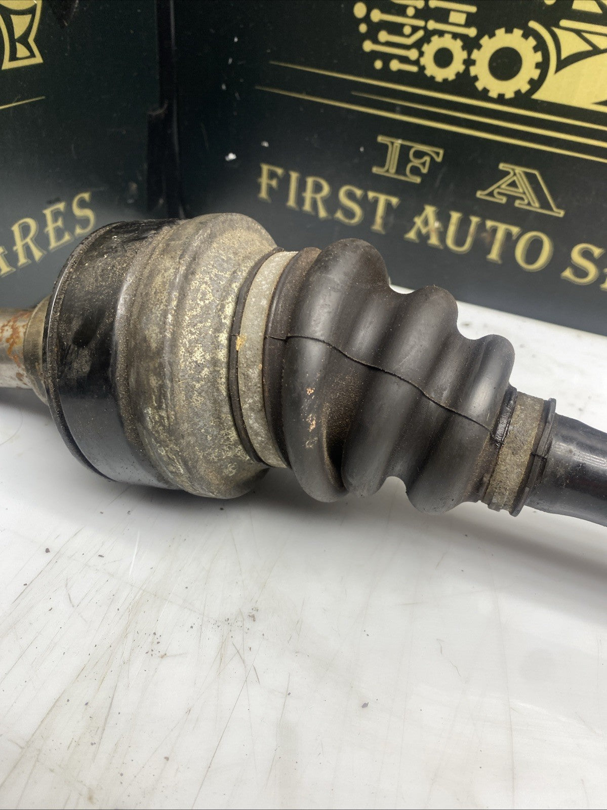 BMW 1 2 3 4 SERIES F20 F30 F32 DRIVERS RIGHT REAR N47 DIESEL DRIVESHAFT 7597682