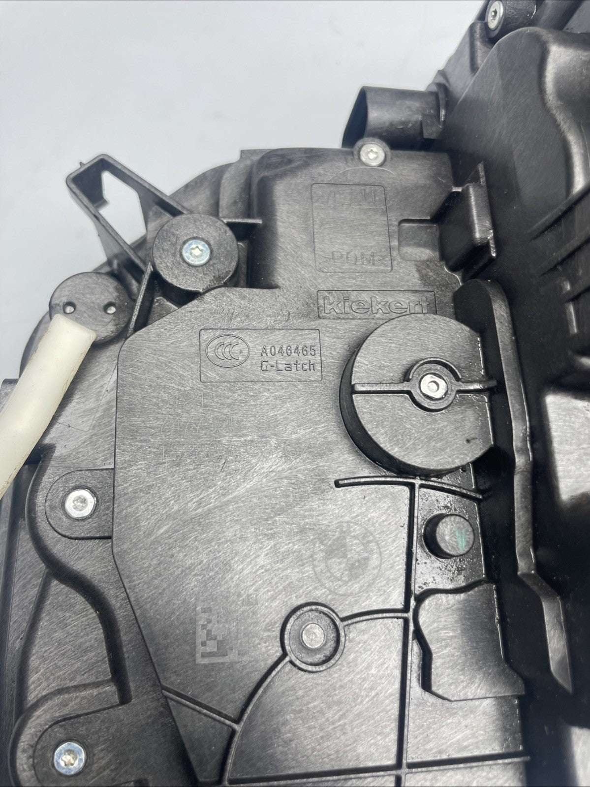 BMW 520 G30 DOOR LOCK MECH LEFT FRONT 7477695