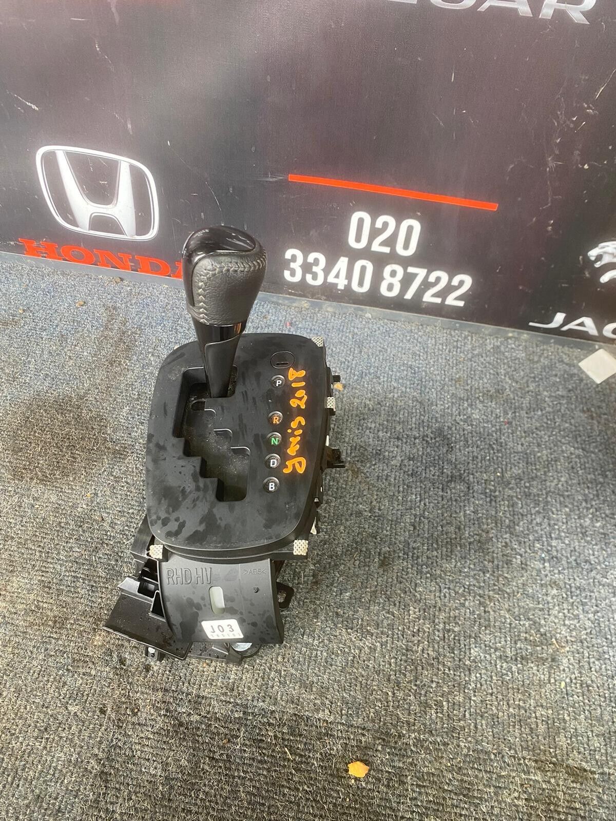 TOYOTA YARIS 2018 HYBRID AUTOMATIC GEAR SELECTOR