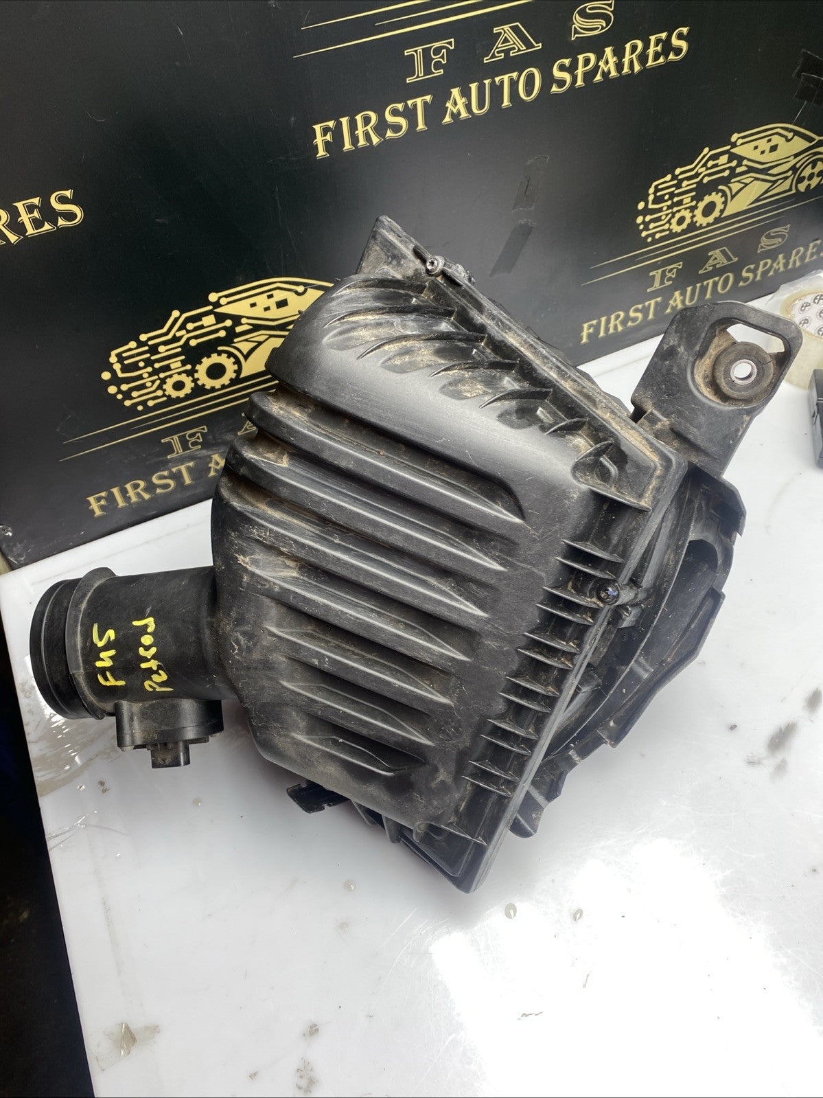 BMW 2 SERIES AIR FILTER BOX 8655834 F40 F44 F45 F46 F48 F39