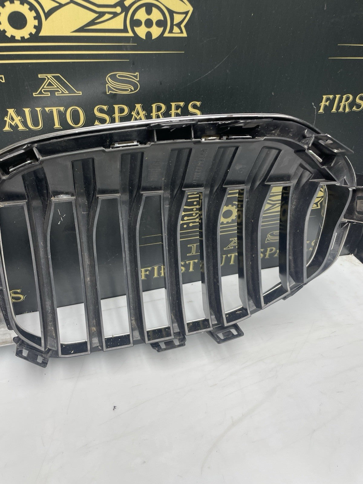 GENUINE BMW 1 Series F40 Kidney Grille Grill Chrome Black 7450957 7450959