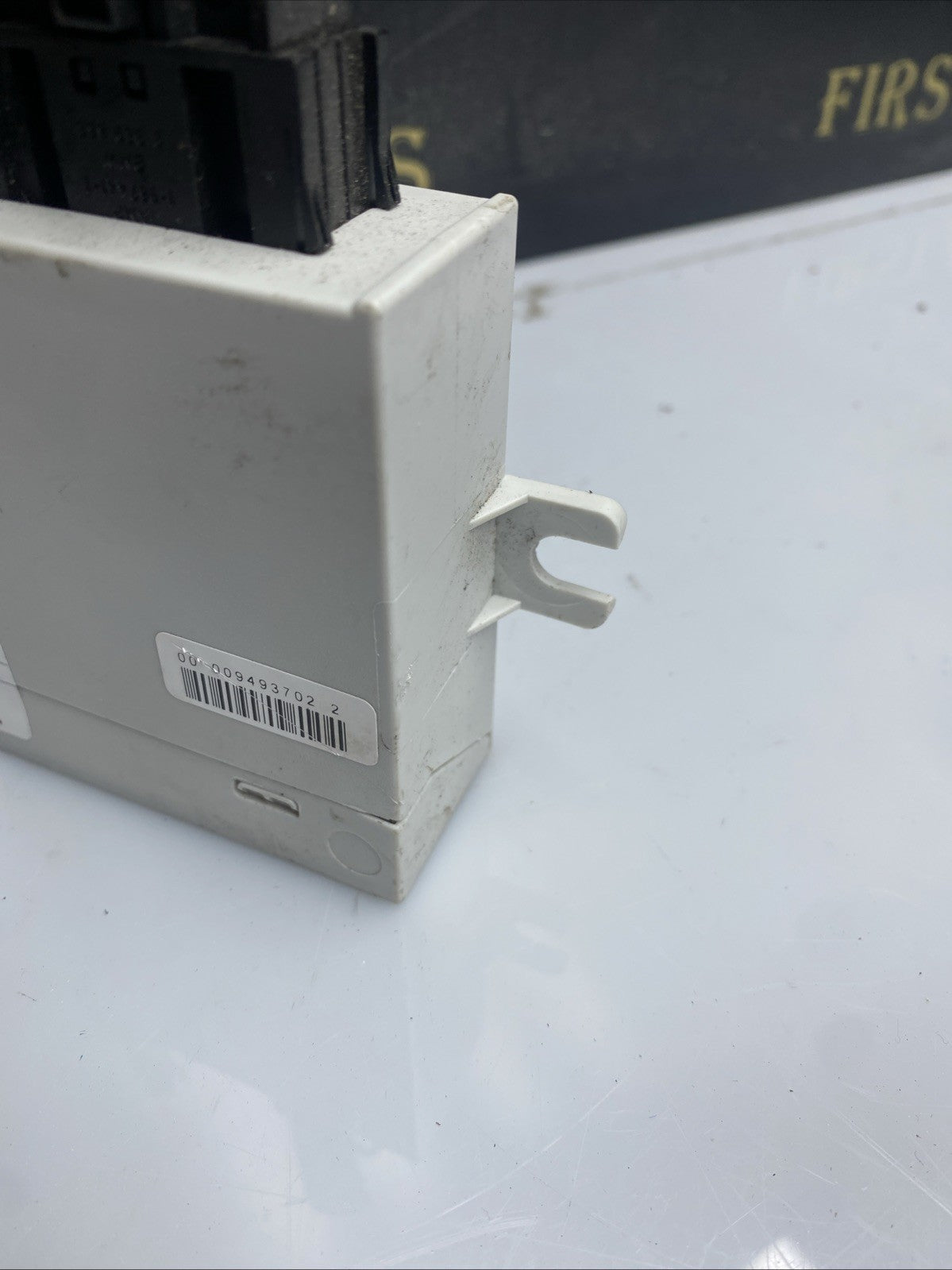 BMW 5 SERIES F10 F11 TAILGATE CONTROL MODULE ECU 7394651 2014