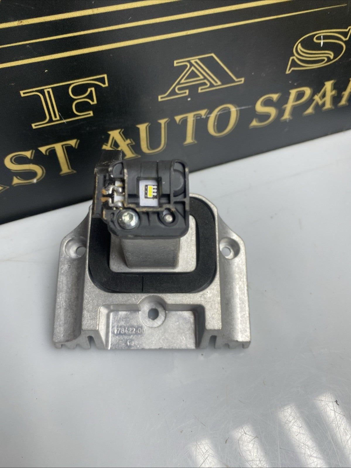 BMW 1 Series F20 Front Right Headlight Control Module - 178422-00