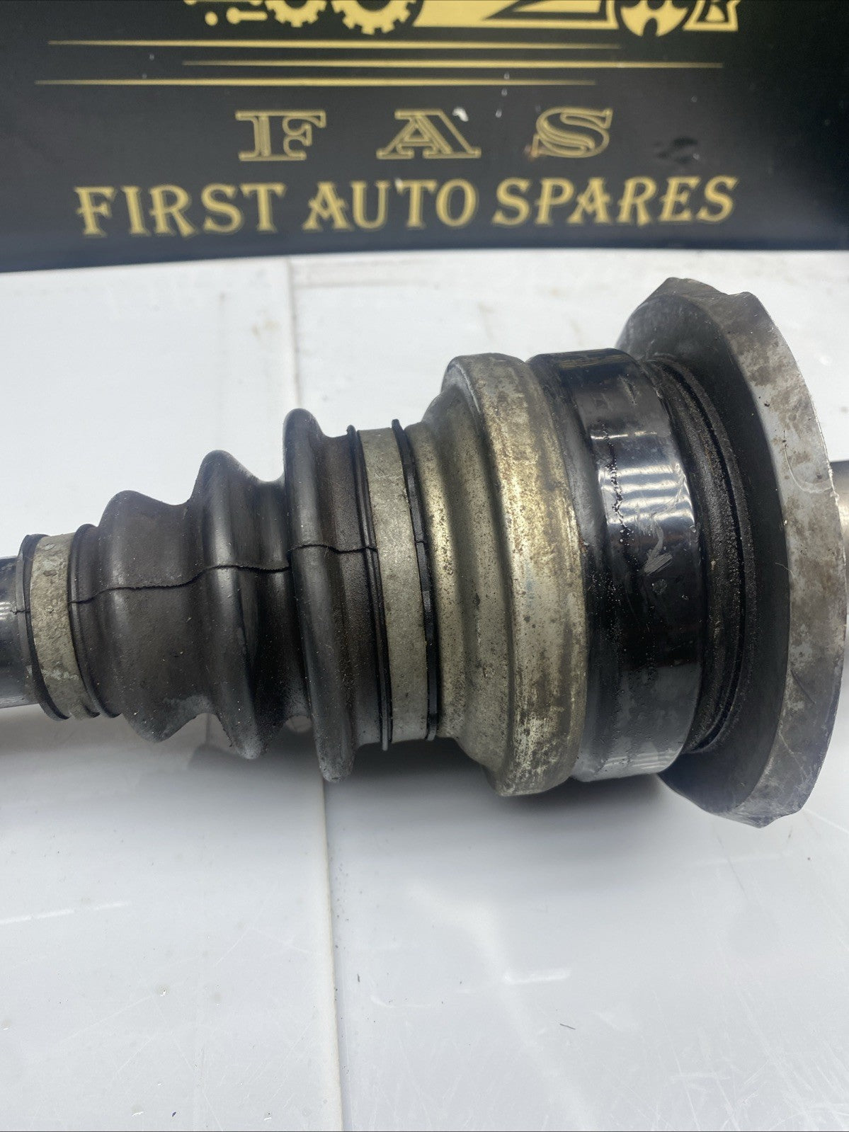 BMW 5 Series F10 F11 Rear Left Driveshaft 7581017