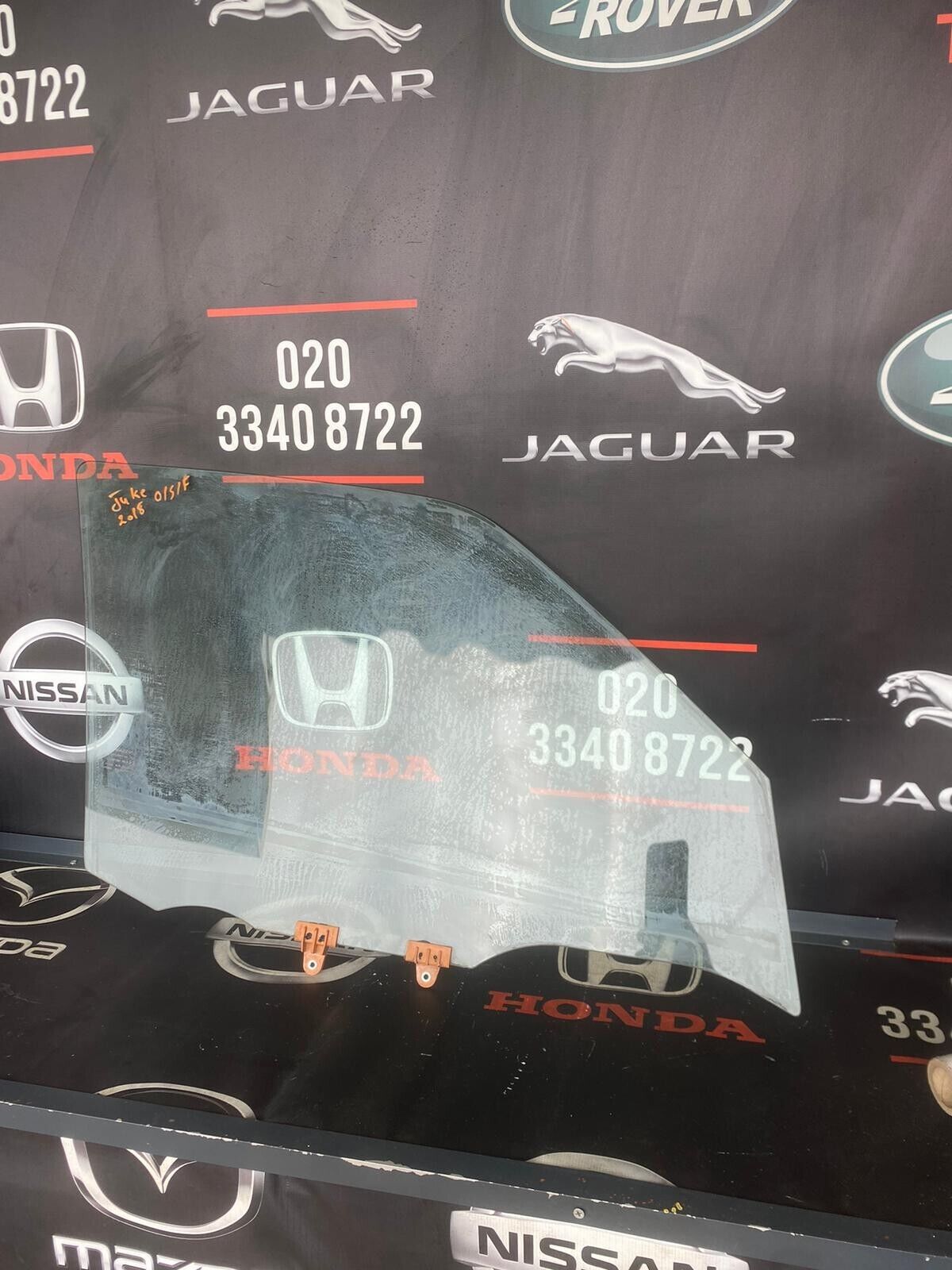 NISSAN JUKE 2018 O/S FRONT RIGHT DOOR WINDOW GLASS