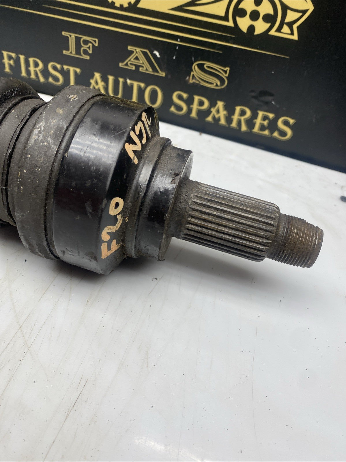 BMW 1 2 3 4 SERIES F20 F30 F32 DRIVERS RIGHT REAR N47 DIESEL DRIVESHAFT 7597682