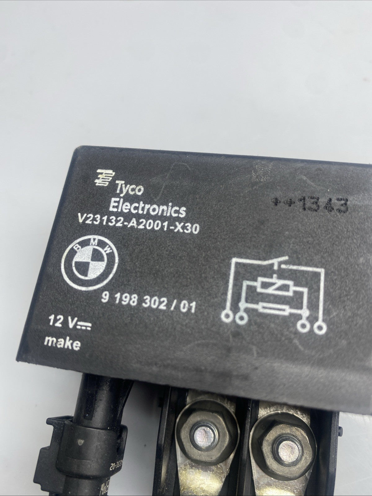 GENUINE BMW RELAY 9198302 / 03 - 198302