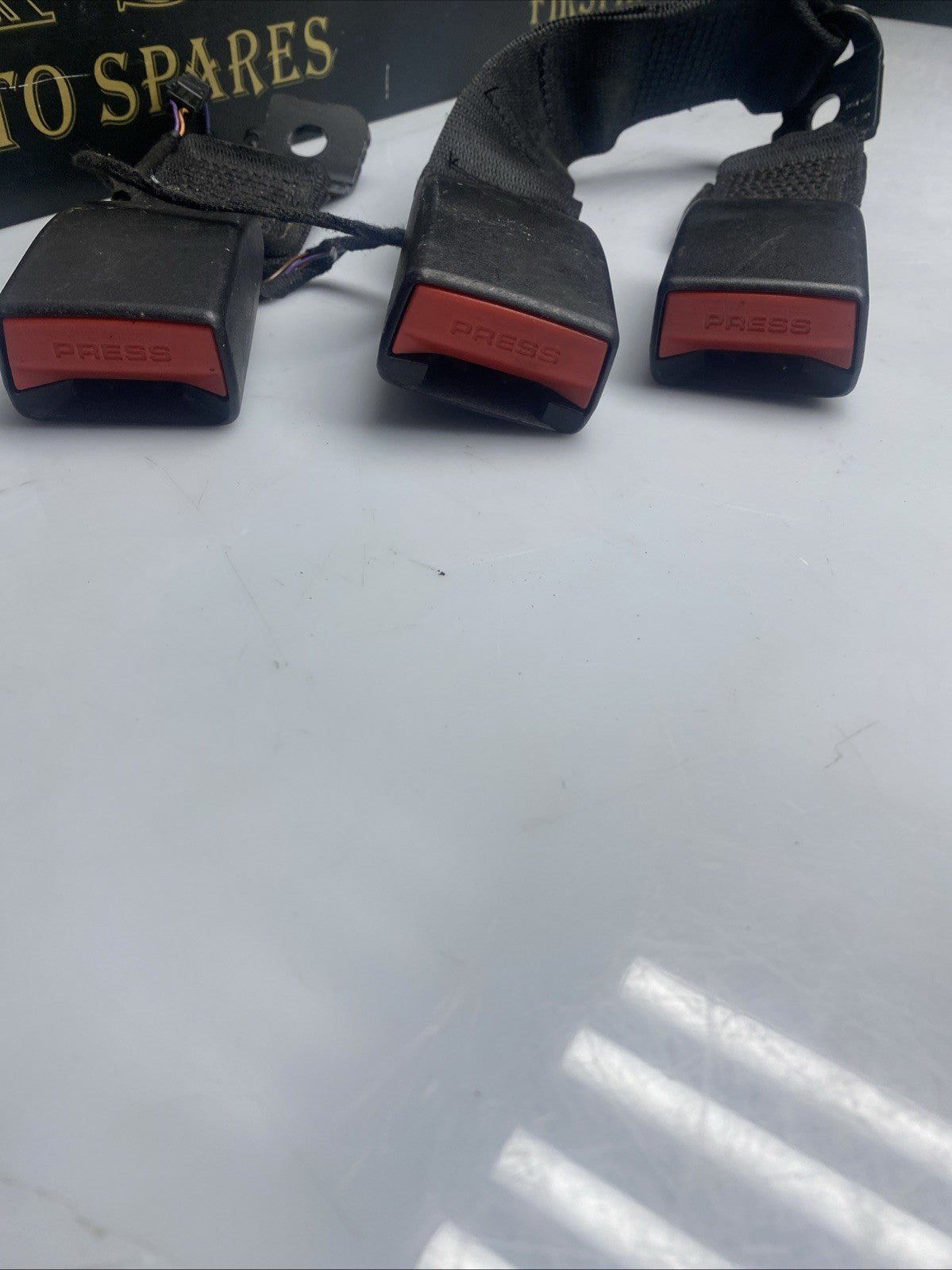 GENUINE BMW 1 3 SERIES F21 F30 F31 F80 REAR SEAT BELT BUCKLE SET 7266352 7355471