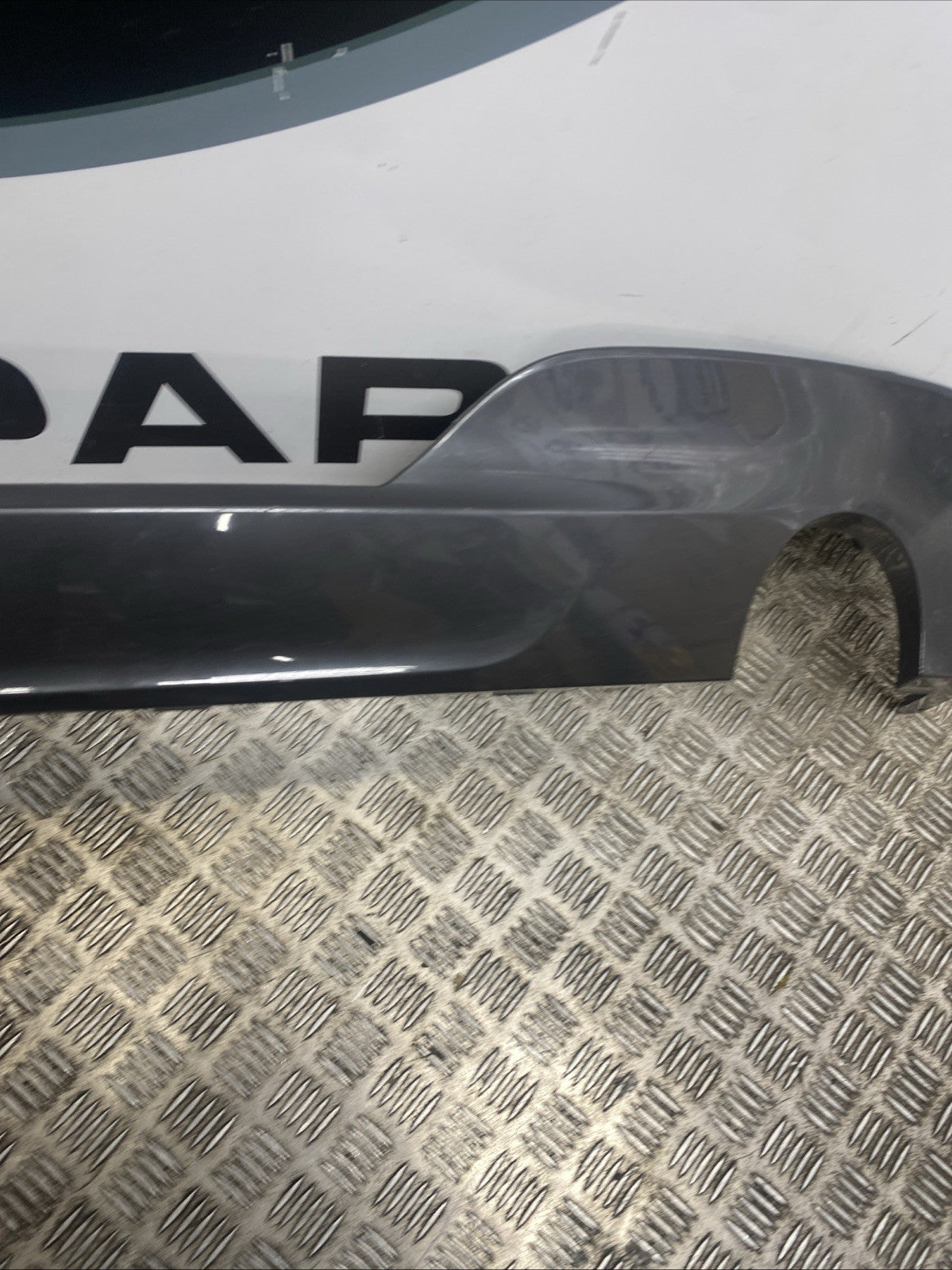 BMW F12 F13 F06 6 SERIES 640I 640D M SPORT REAR BUMPER DIFFUSER OEM EXHAUST TIPS