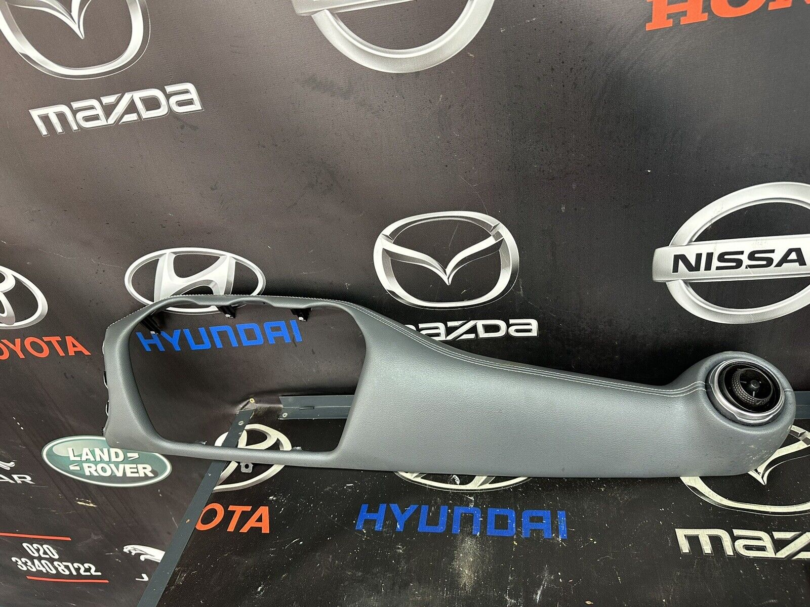 NISSAN JUKE F16 MK2 DASH PAD CENTRE RIGHT SIDE SECTION W/ VENTS 2019-2023