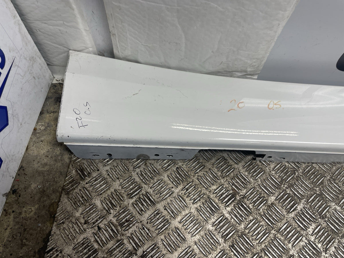 BMW Side Skirt Sill Cover F20 1 SERIES 5dr SE O/S Drivers Right 51777293553