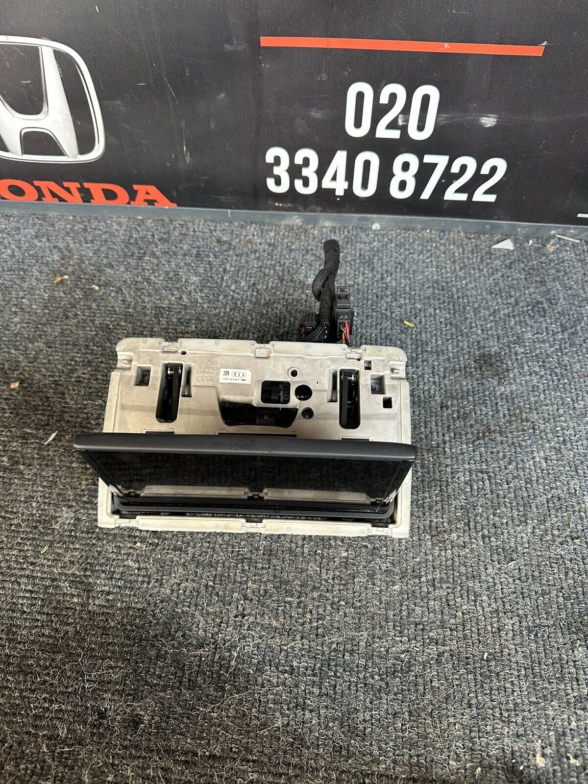 Audi A3 2017 8V Facelift Radio Display Screen 8V0857273P