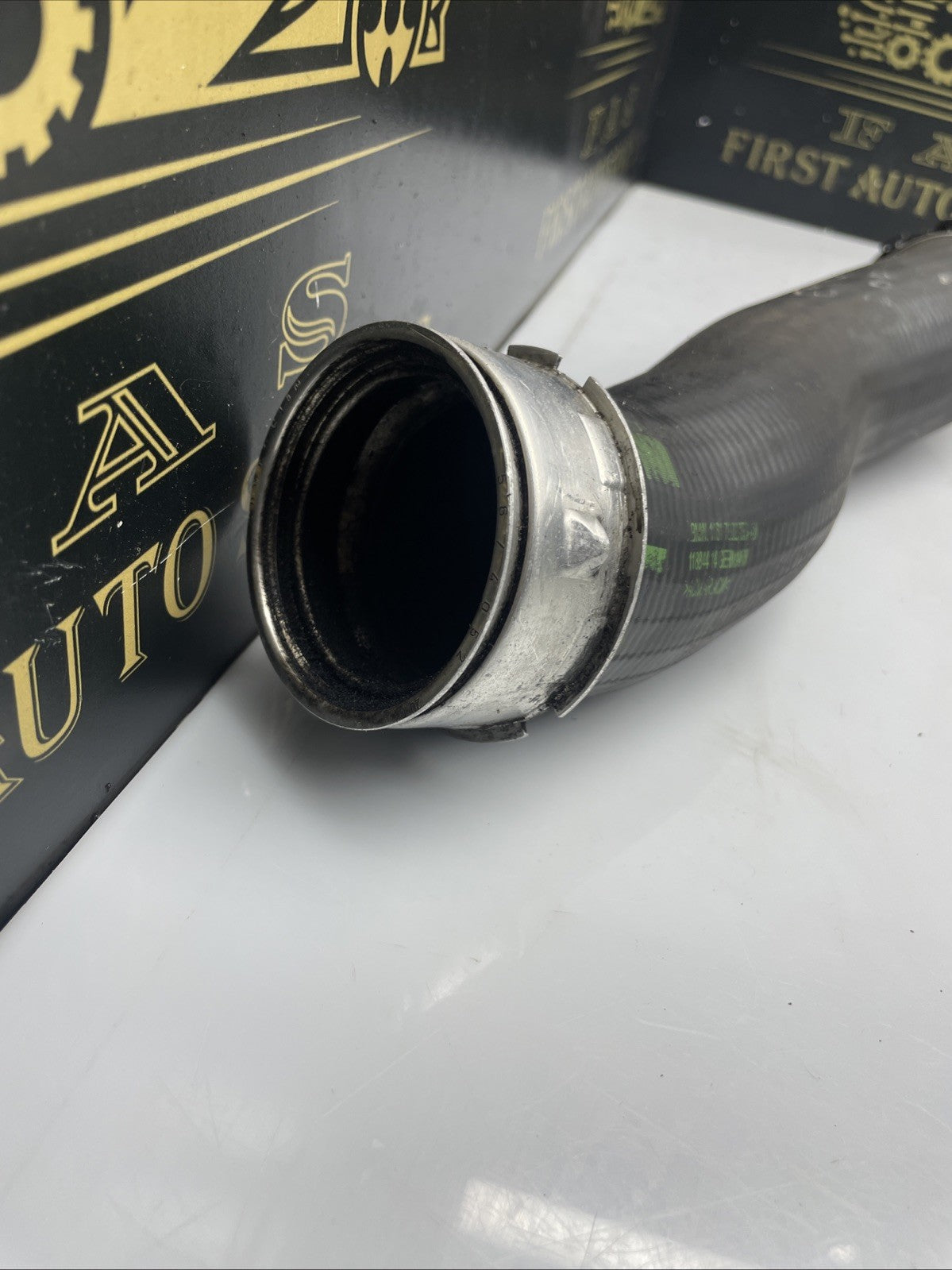 BMW 520D 2010 INTERCOOLER INTER COOLER HOSE PIPE 11884414