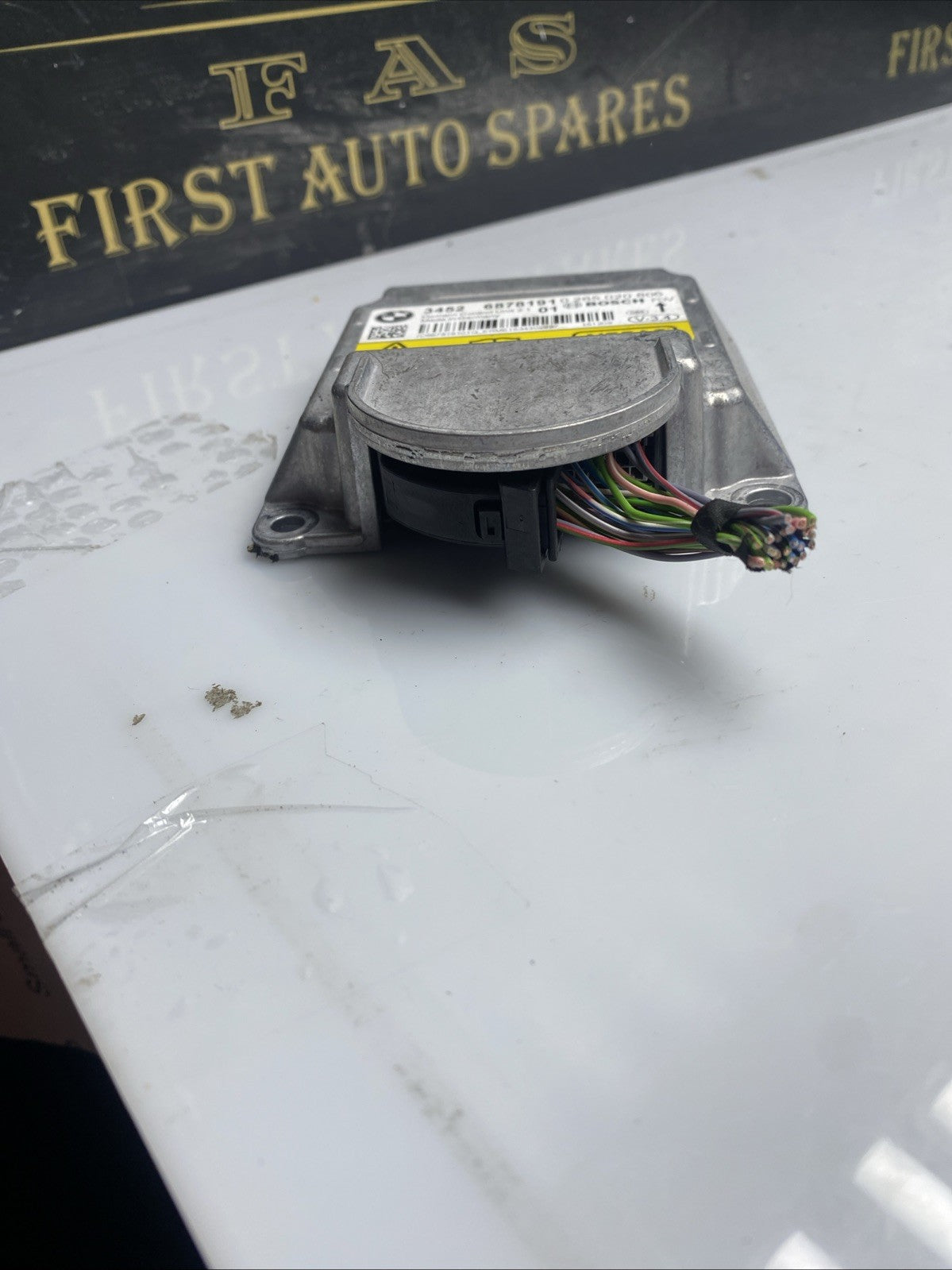 BMW 5 SERIES F10 F11 AIRBAG CONTROL MODULE ECU 6864927 2014-2018