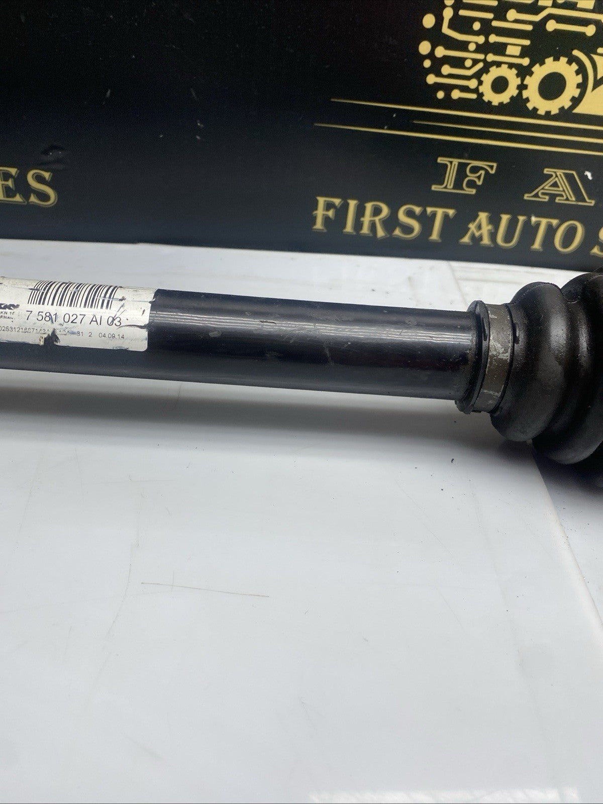 BMW F10 5 SERIES Left Driveshaft 7581027