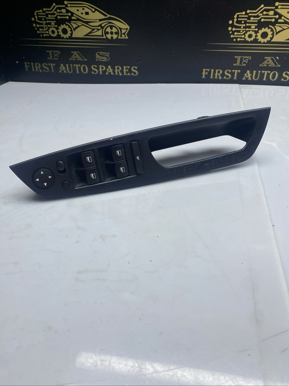 BMW X5 E70 WINDOW WING MIRROR SWITCH FRONT RIGHT DRIVER SIDE 9122121