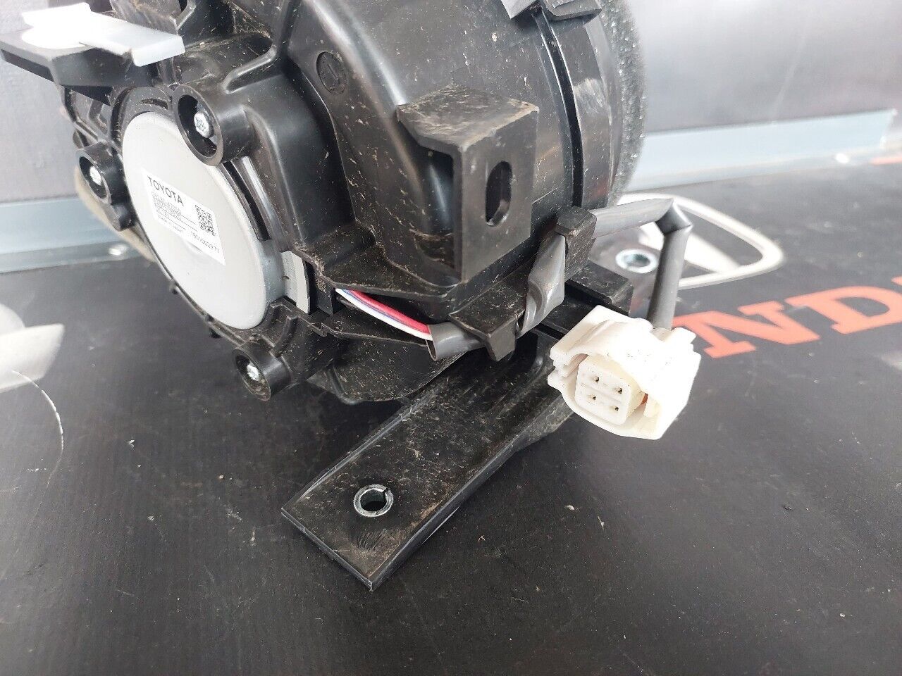 TOYOTA COROLLA BATTERY COOLING FAN BLOWER 2019