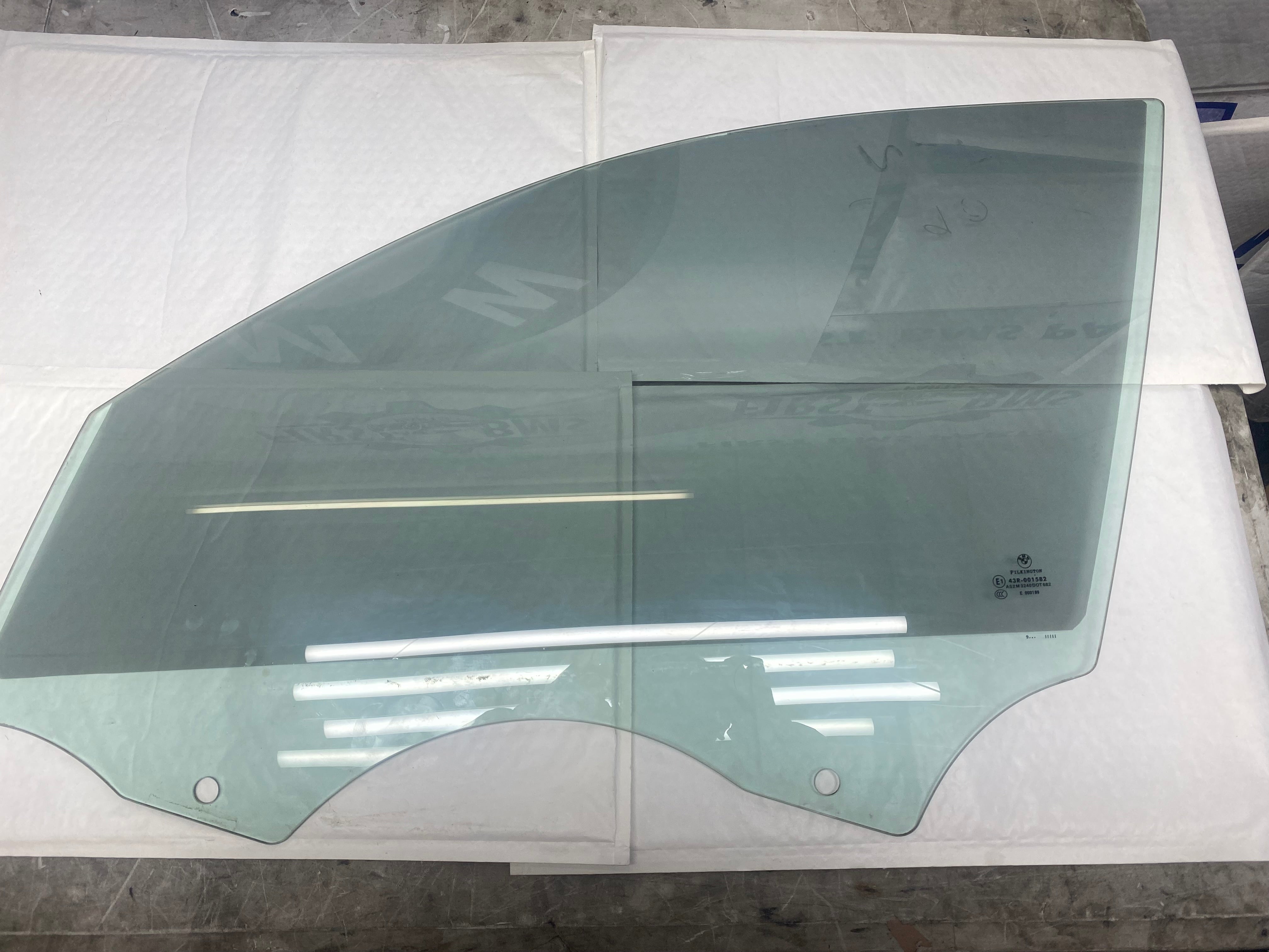 BMW E60 Front Passenger Side Window Glass – 2003–2010