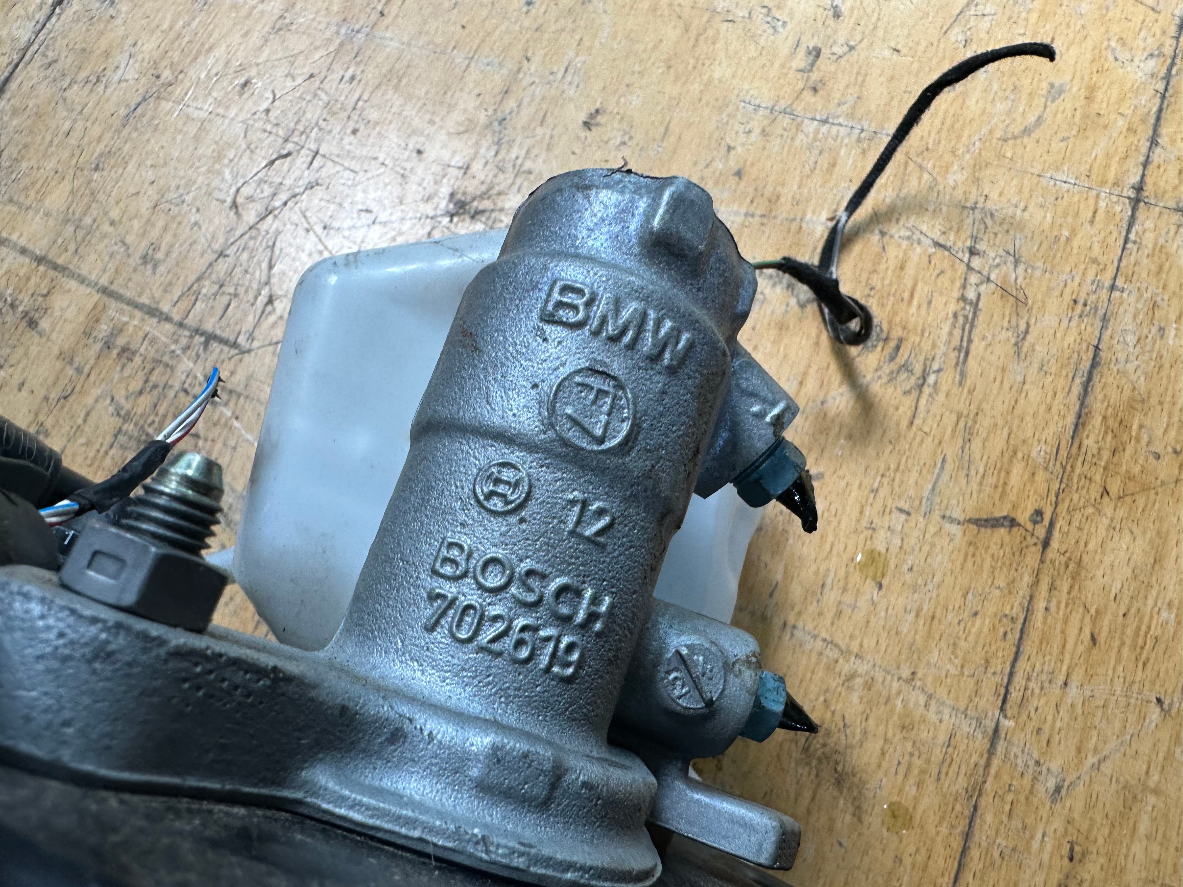 BMW 3 Series F30 2.0 B48 Servo & Master Cylinder (29 6855846 05)