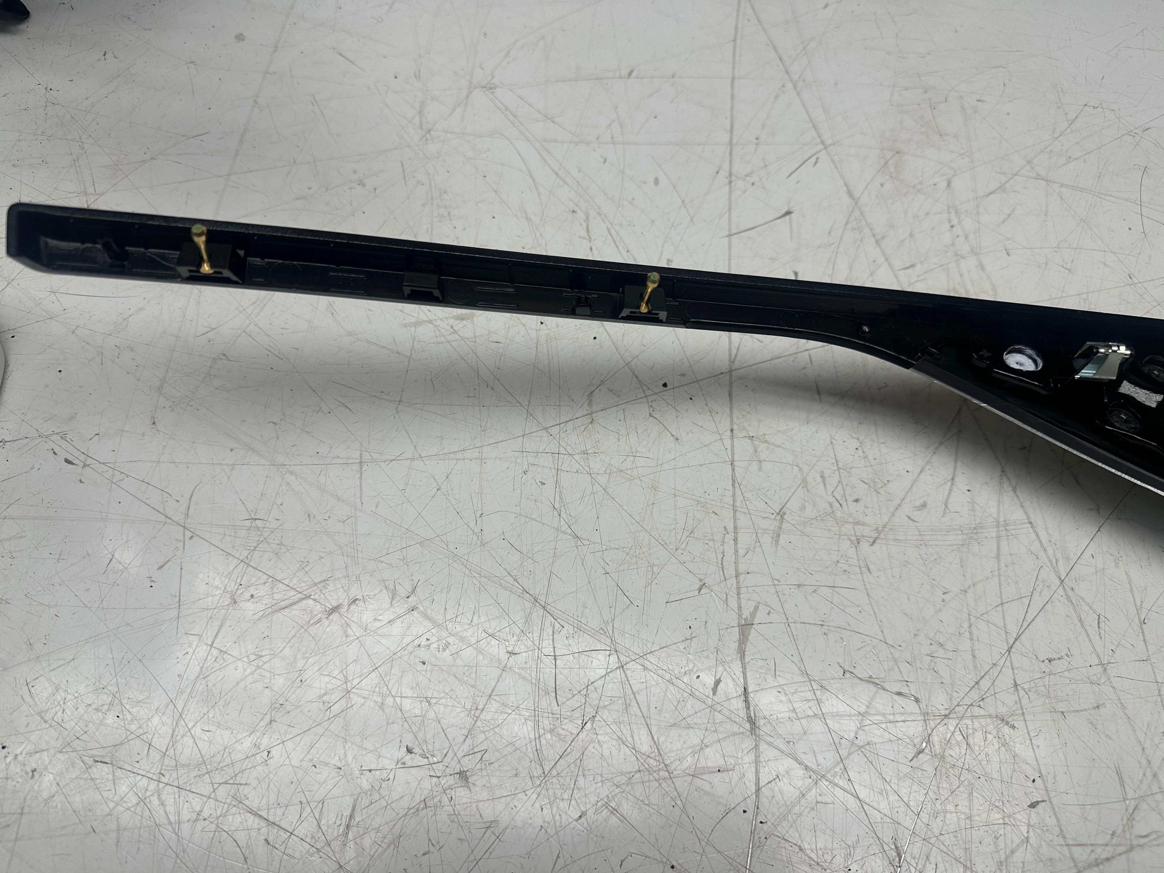 BMW 4 Series F30 F32 F36 Dashboard Trim Cover and Grilles (6827342-02)